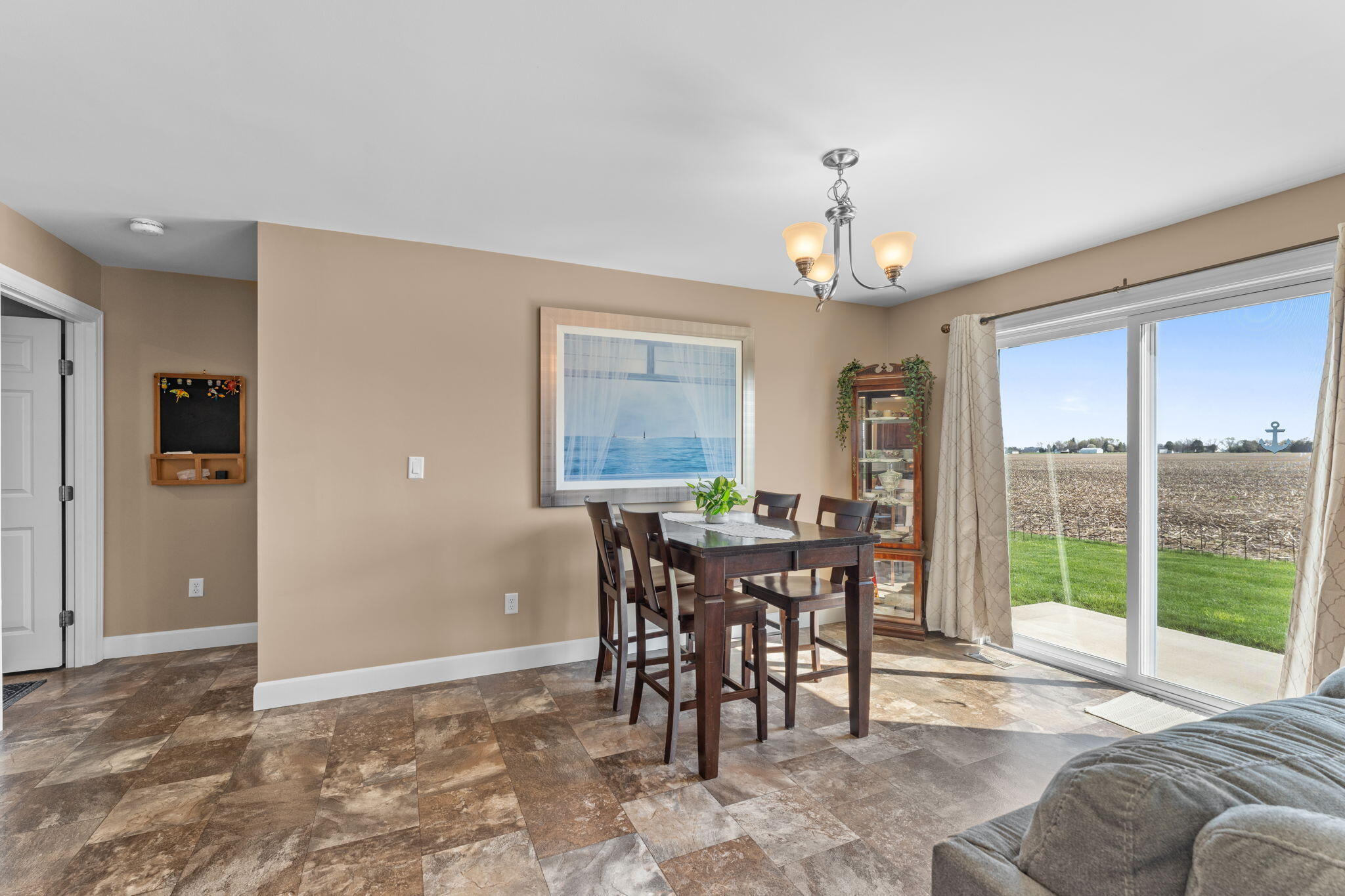 1706 Applejack Drive, Wapakoneta, Ohio 45895