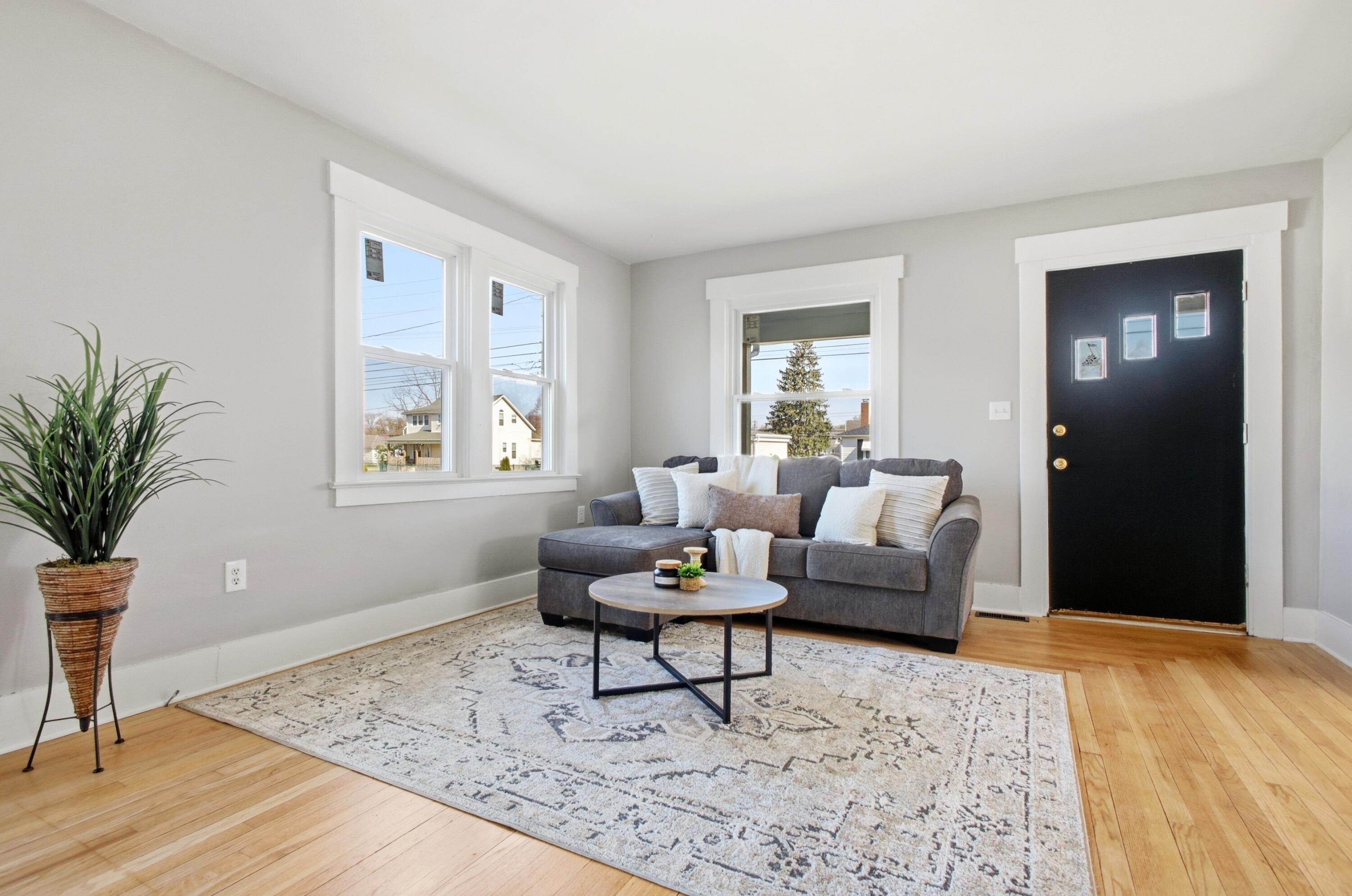 1925 Sunset Avenue, Springfield, Ohio 45505