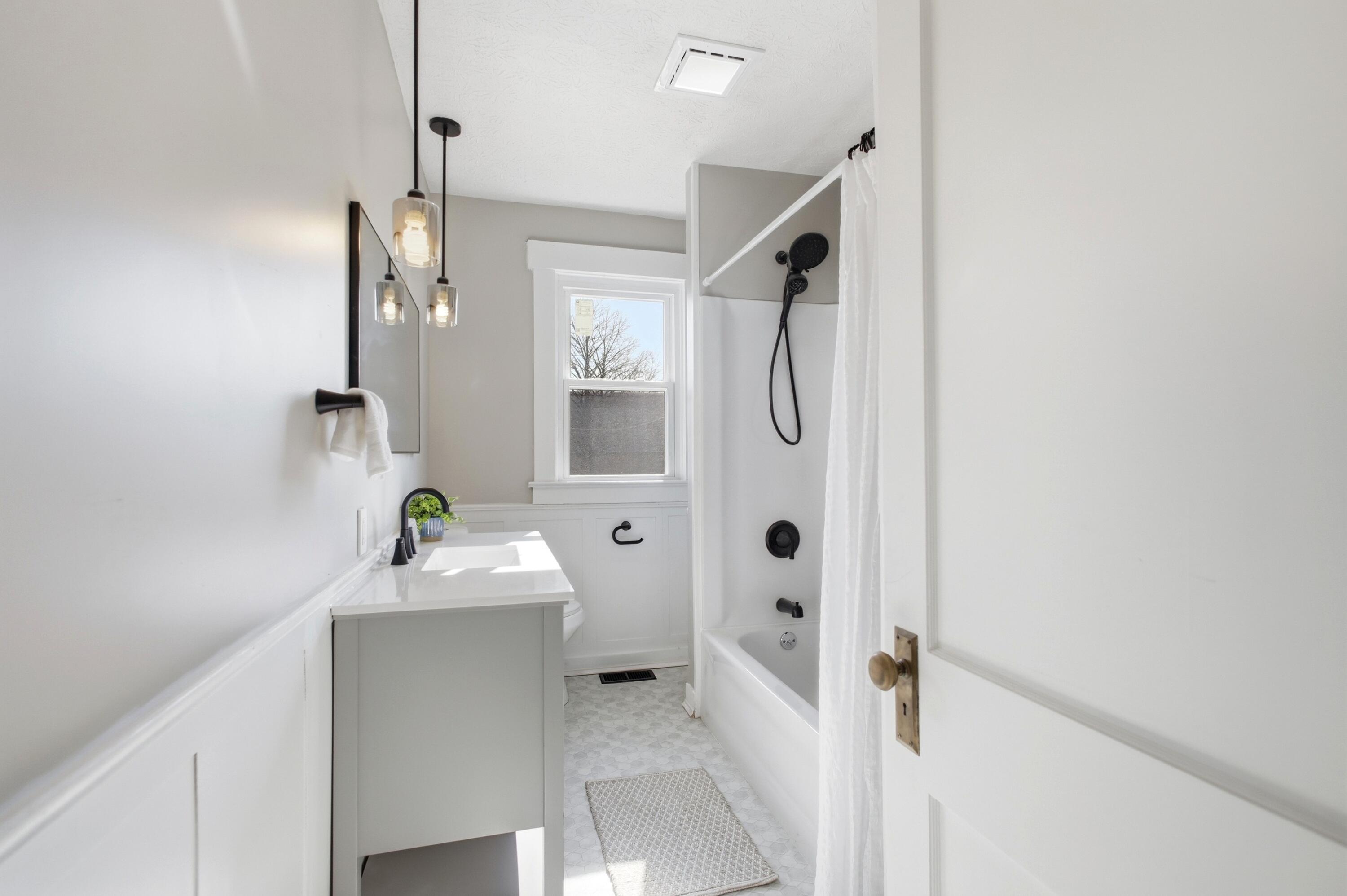 1925 Sunset Avenue, Springfield, Ohio 45505