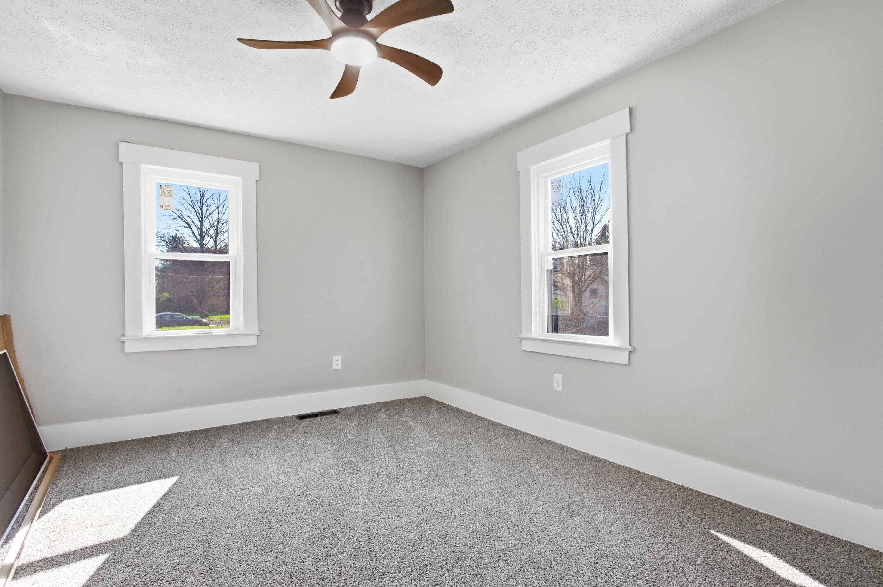 1925 Sunset Avenue, Springfield, Ohio 45505