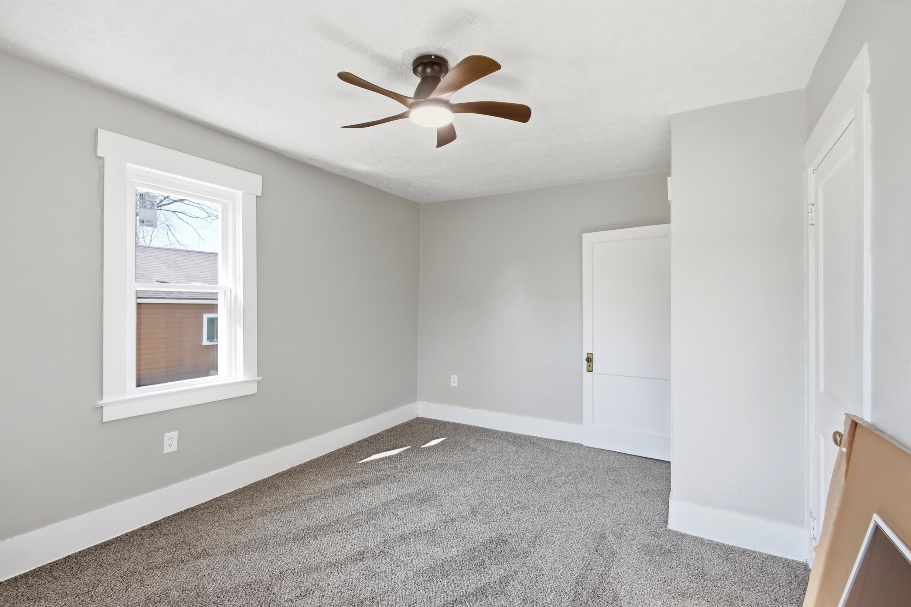 1925 Sunset Avenue, Springfield, Ohio 45505