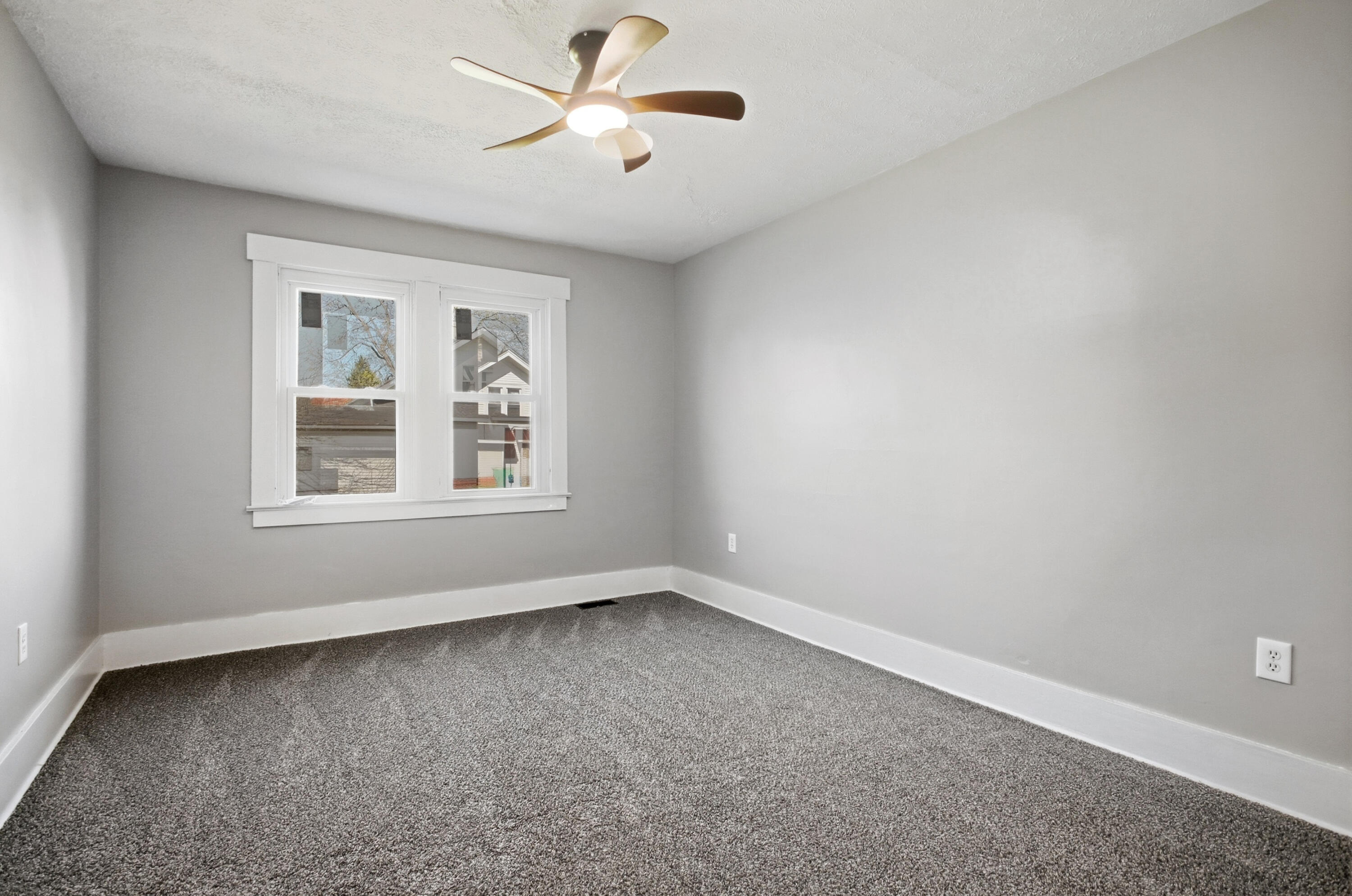 1925 Sunset Avenue, Springfield, Ohio 45505