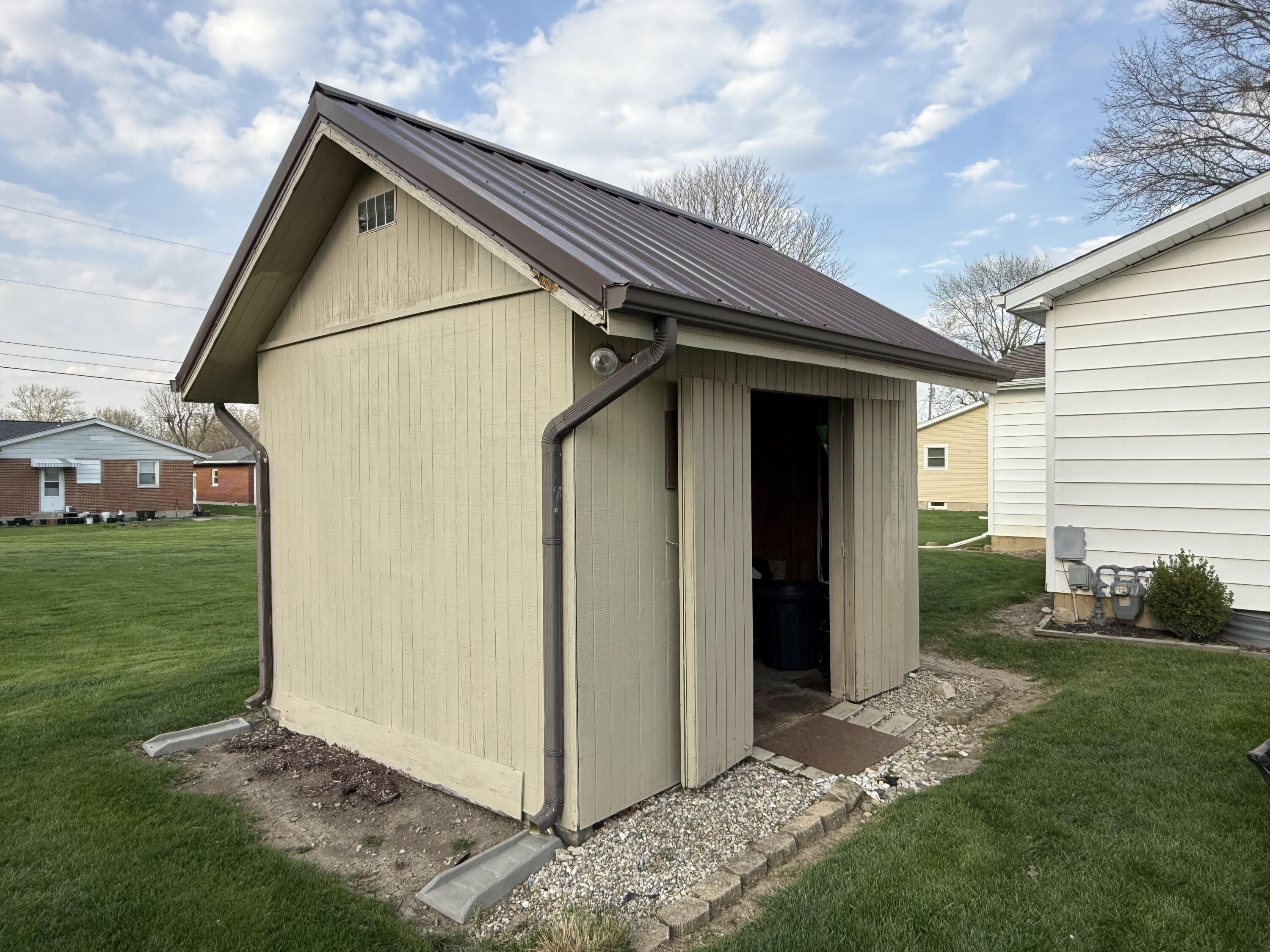 218 Eastview Drive, Coldwater, Ohio 45828