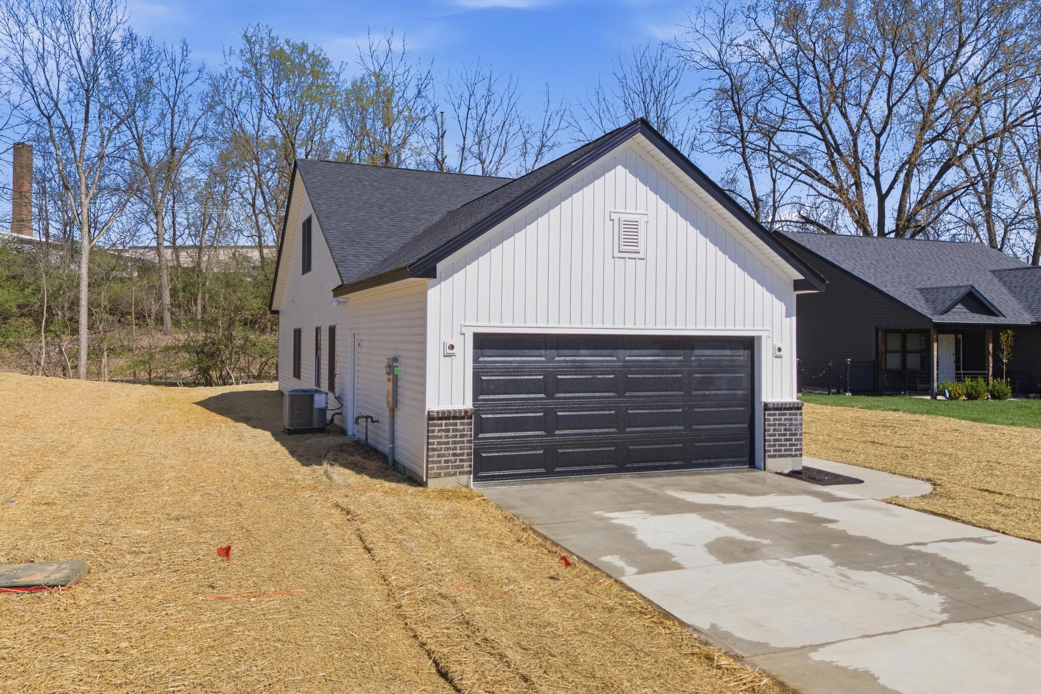 1758 Northpoint Lane, Springfield, Ohio 45503