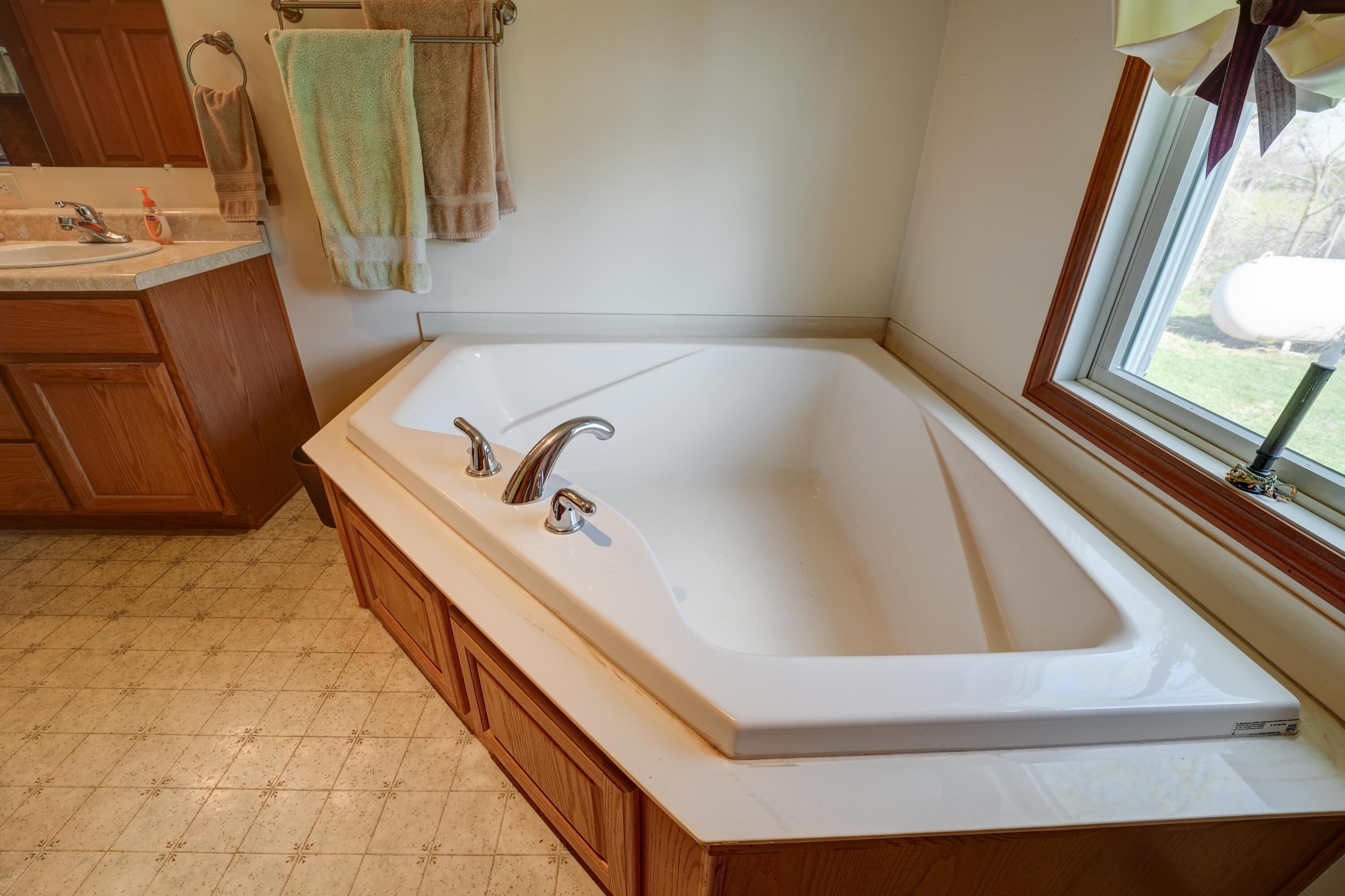 7745 Spidel Road, Bradford, Ohio 45308