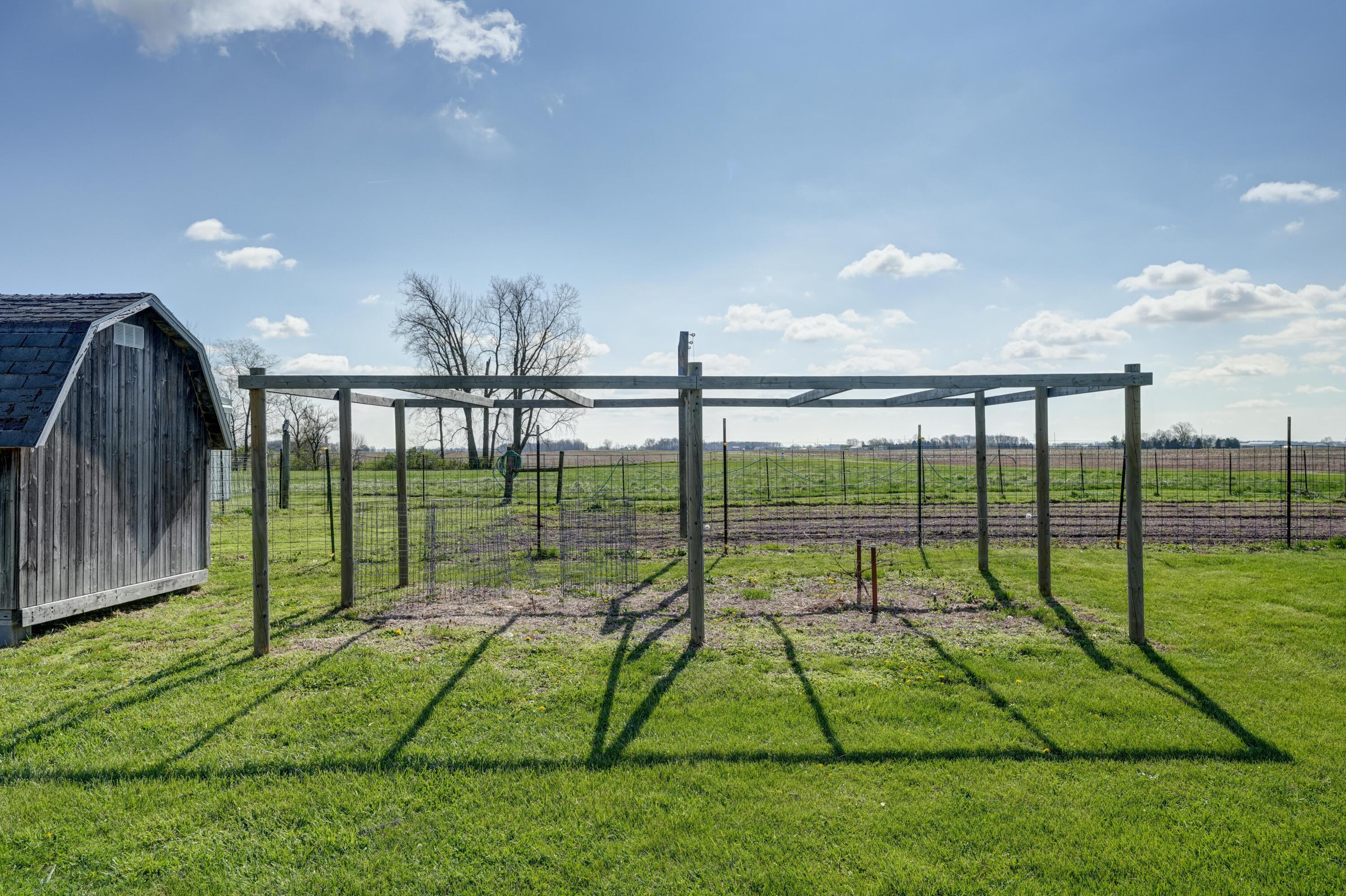 7745 Spidel Road, Bradford, Ohio 45308