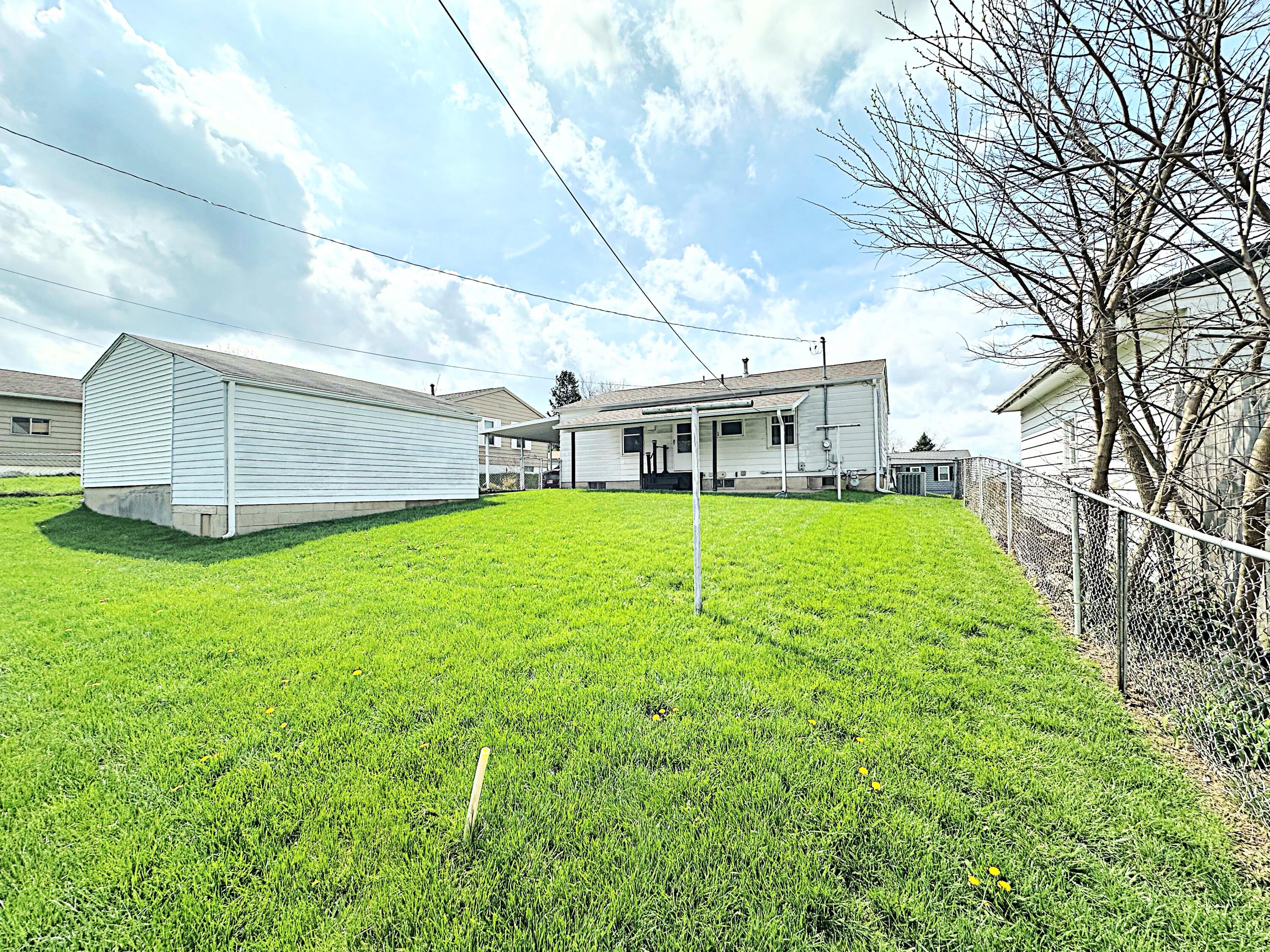 1356 Ironwood Drive, Fairborn, Ohio 45324