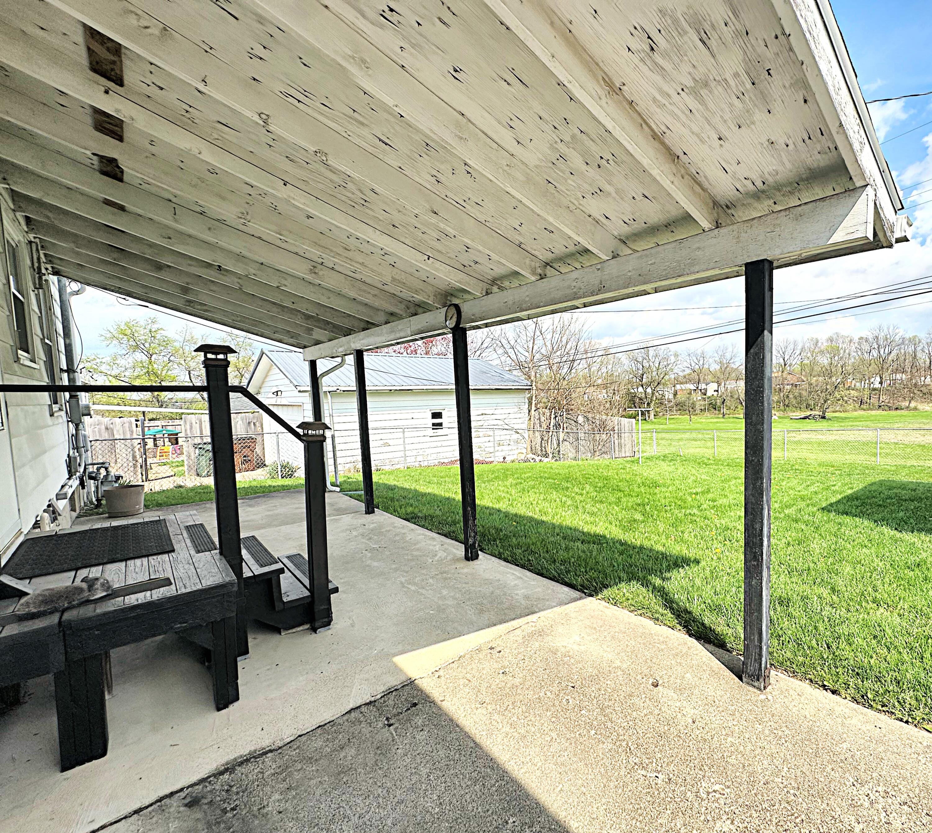 1356 Ironwood Drive, Fairborn, Ohio 45324