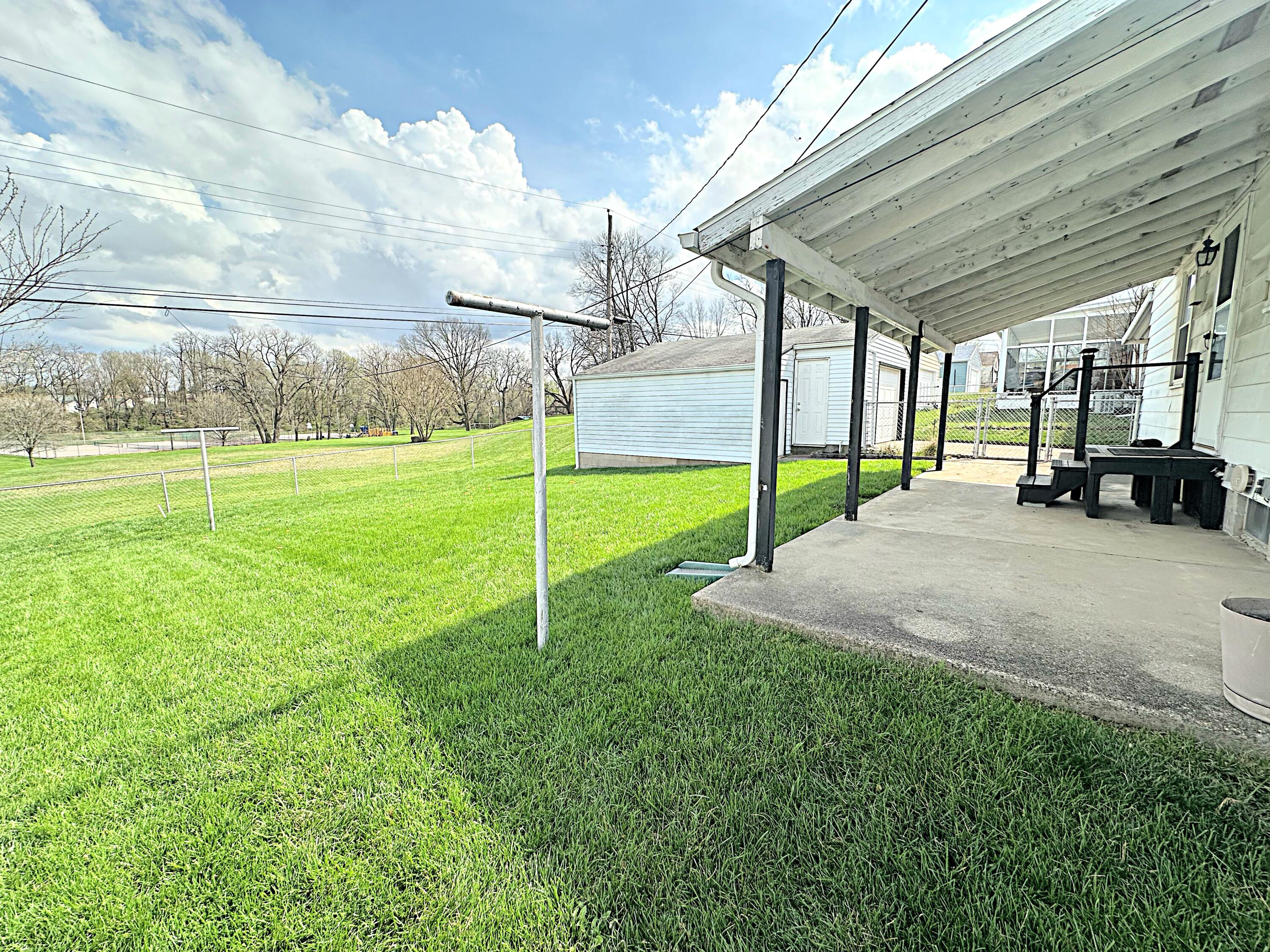 1356 Ironwood Drive, Fairborn, Ohio 45324