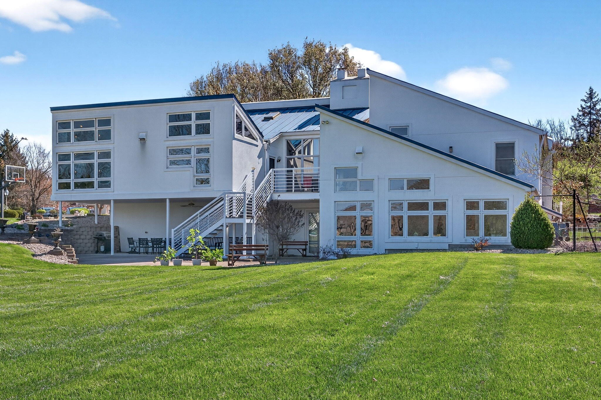 2685 Kilkenny Court, Springfield, Ohio 45503