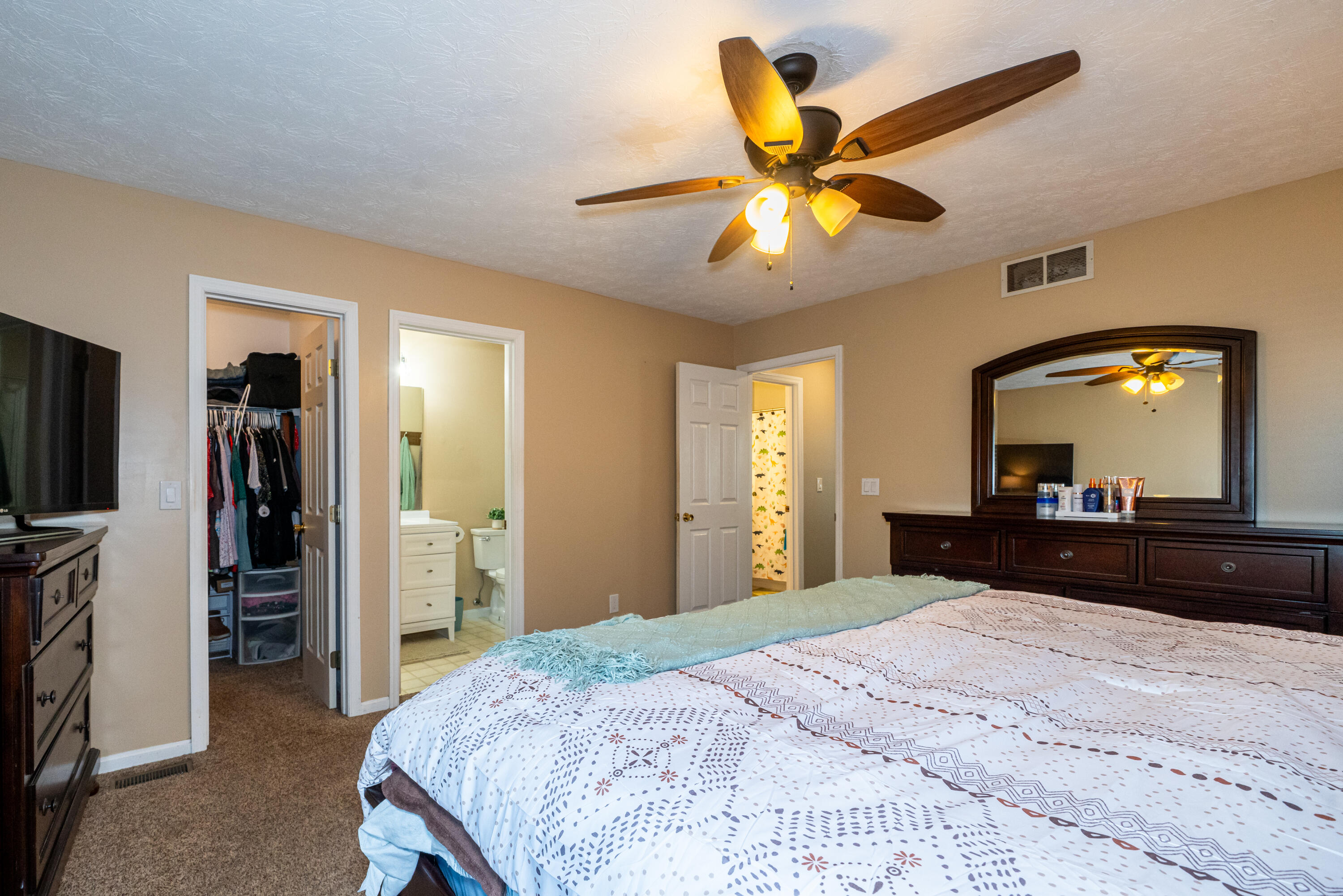 2632 Ketki Court, Xenia, Ohio 45385