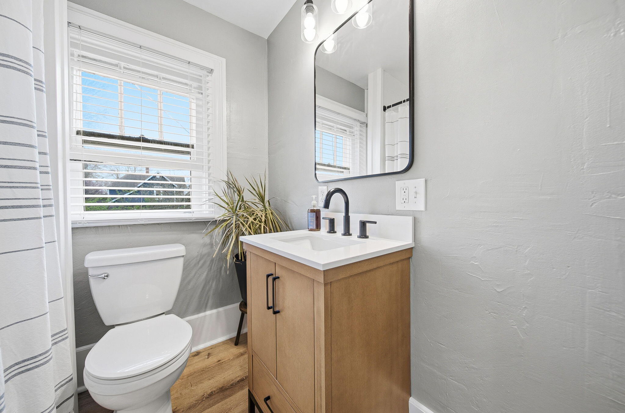 525 Main Street, Groveport, Ohio 43125