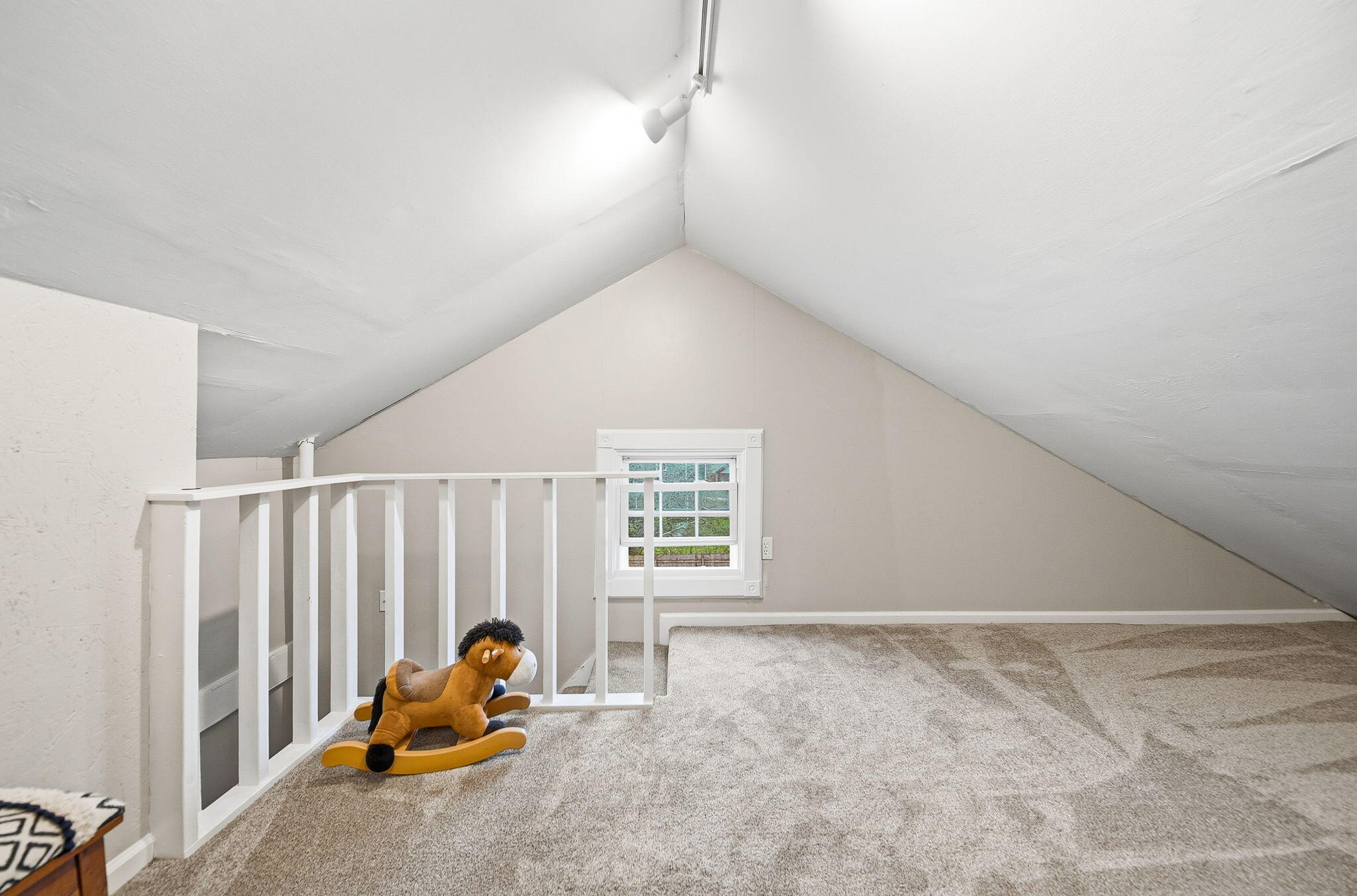 525 Main Street, Groveport, Ohio 43125