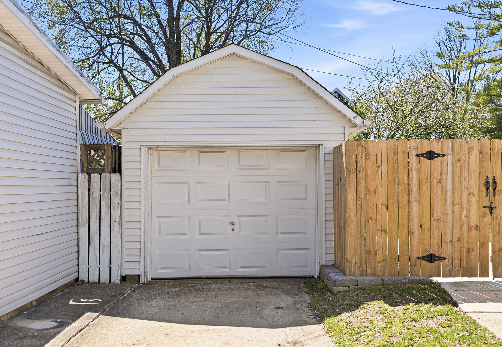 525 Main Street, Groveport, Ohio 43125