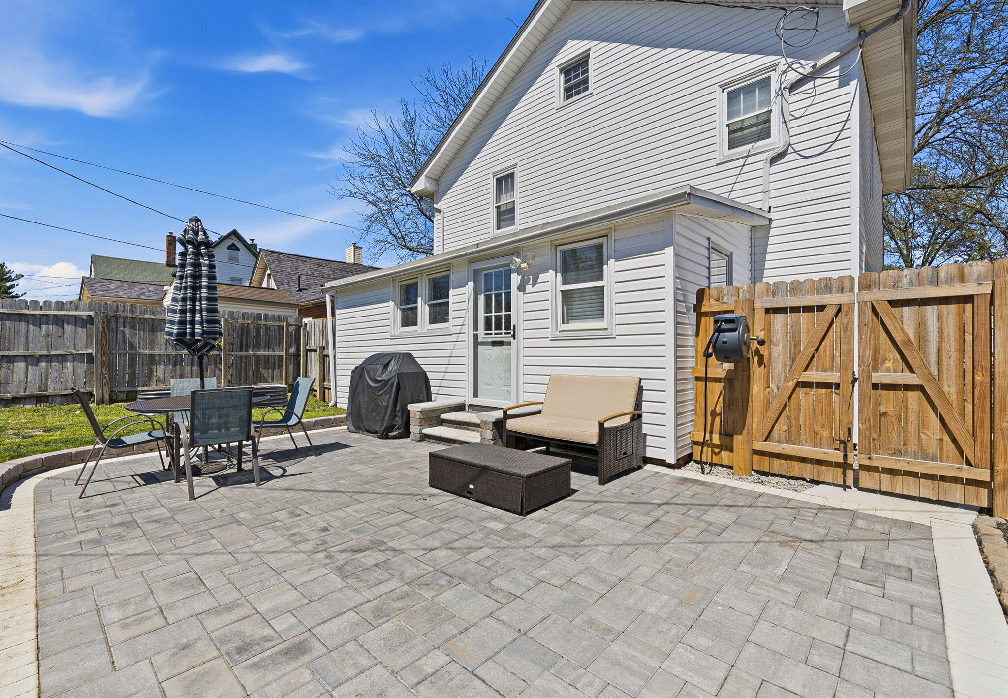 525 Main Street, Groveport, Ohio 43125