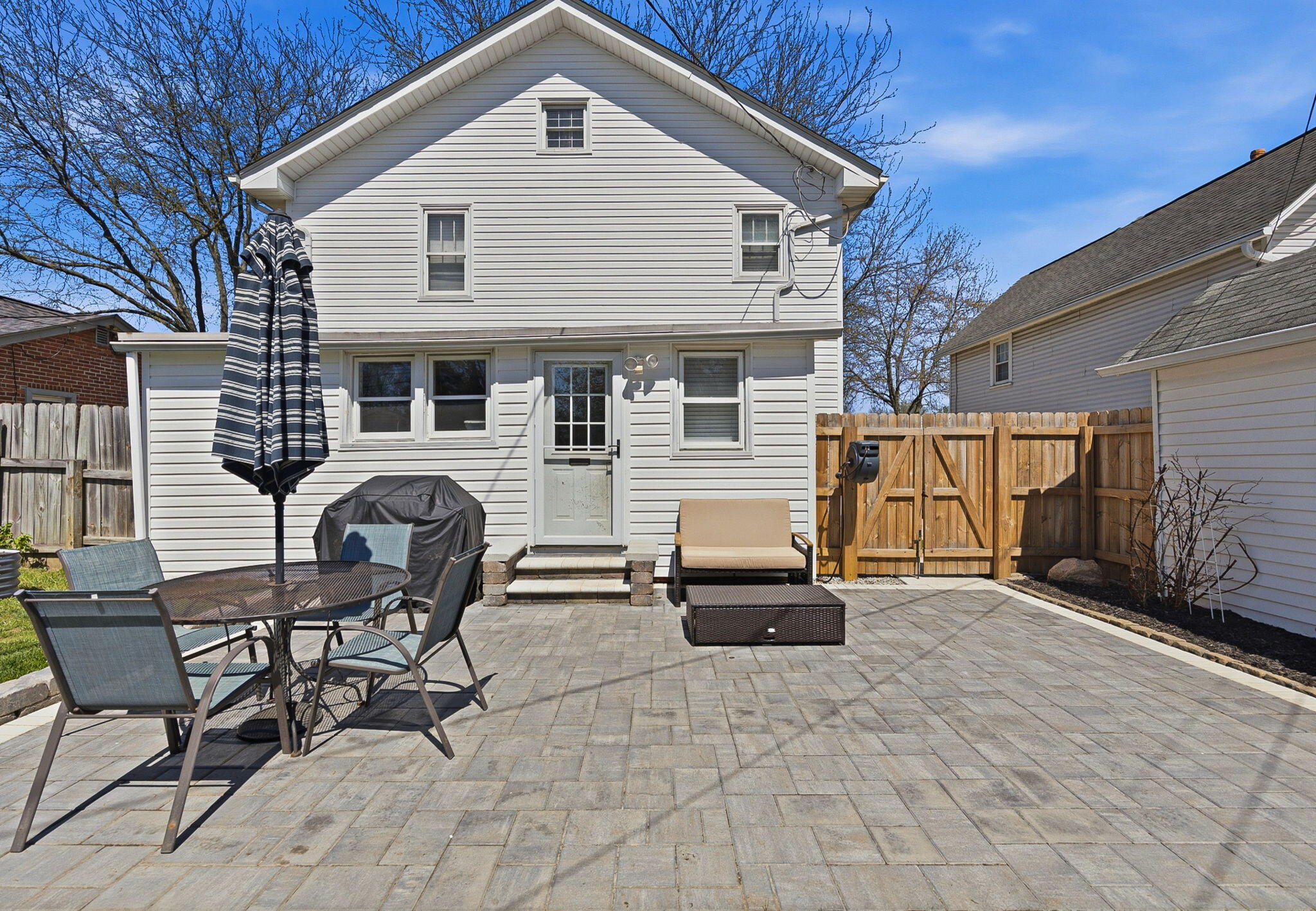 525 Main Street, Groveport, Ohio 43125