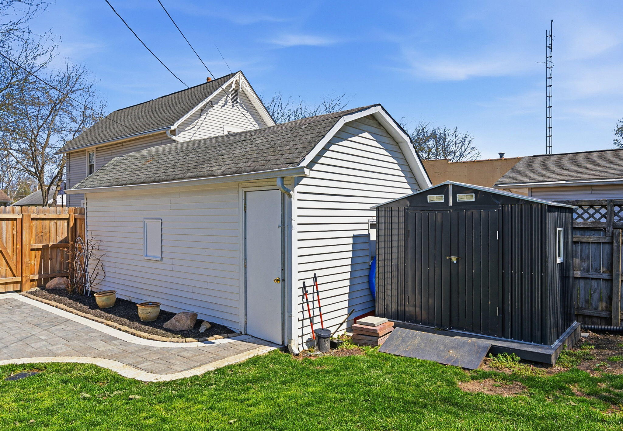 525 Main Street, Groveport, Ohio 43125