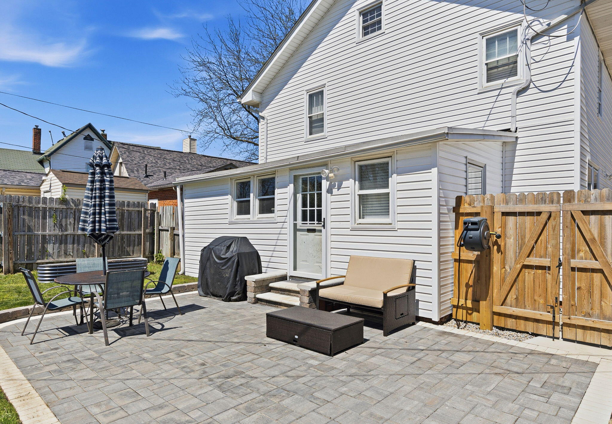 525 Main Street, Groveport, Ohio 43125