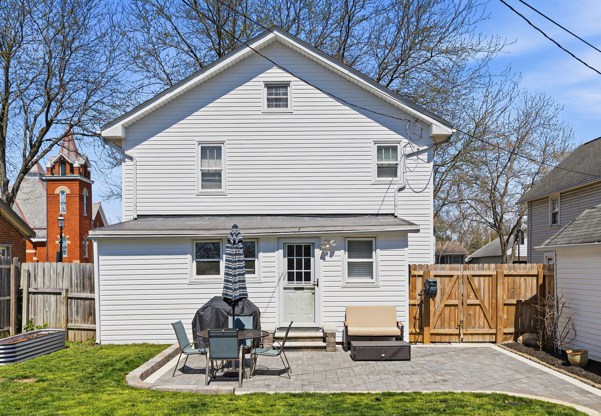 525 Main Street, Groveport, Ohio 43125