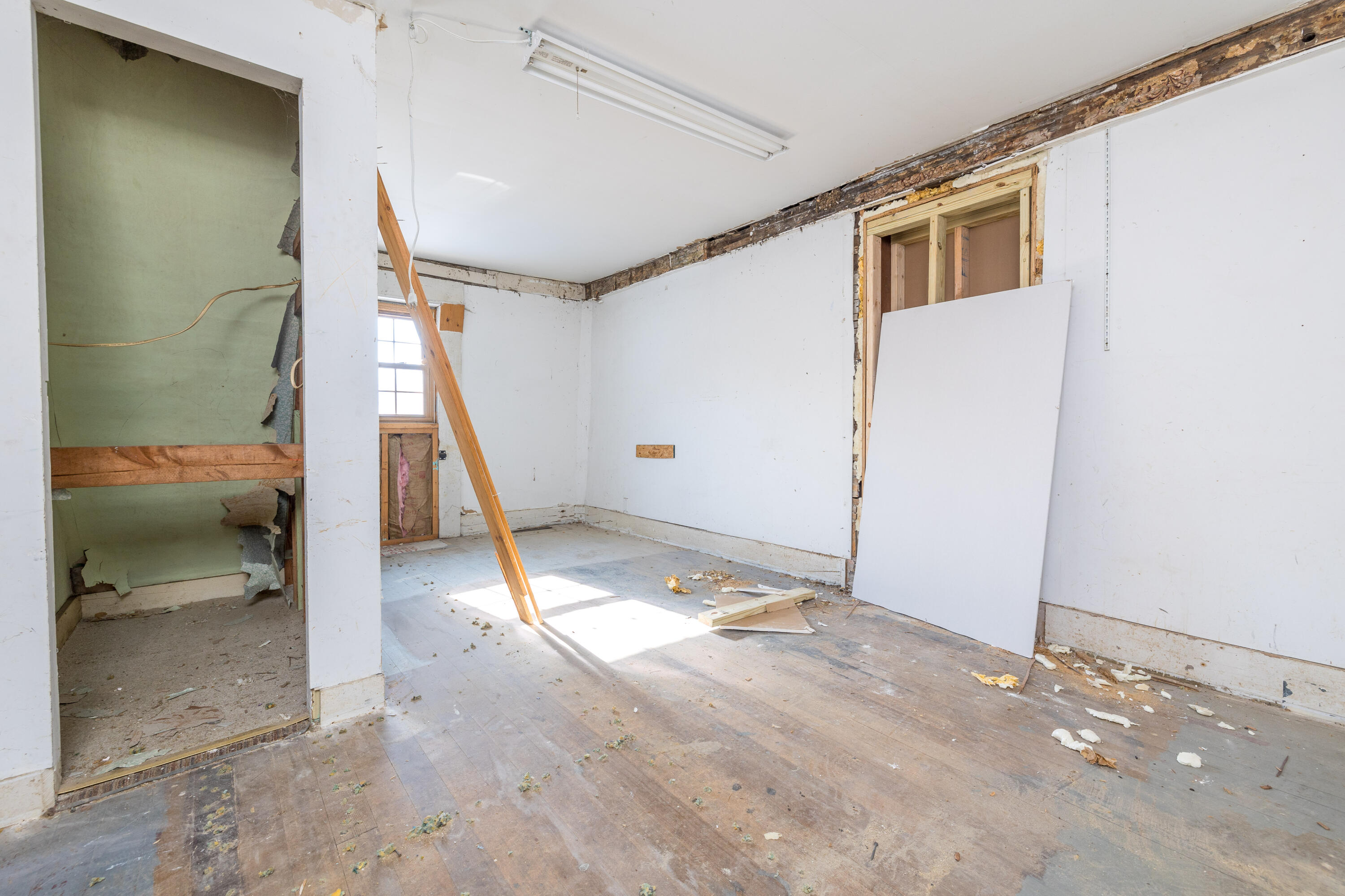 100 Main Street, New Hampshire, Ohio 45870