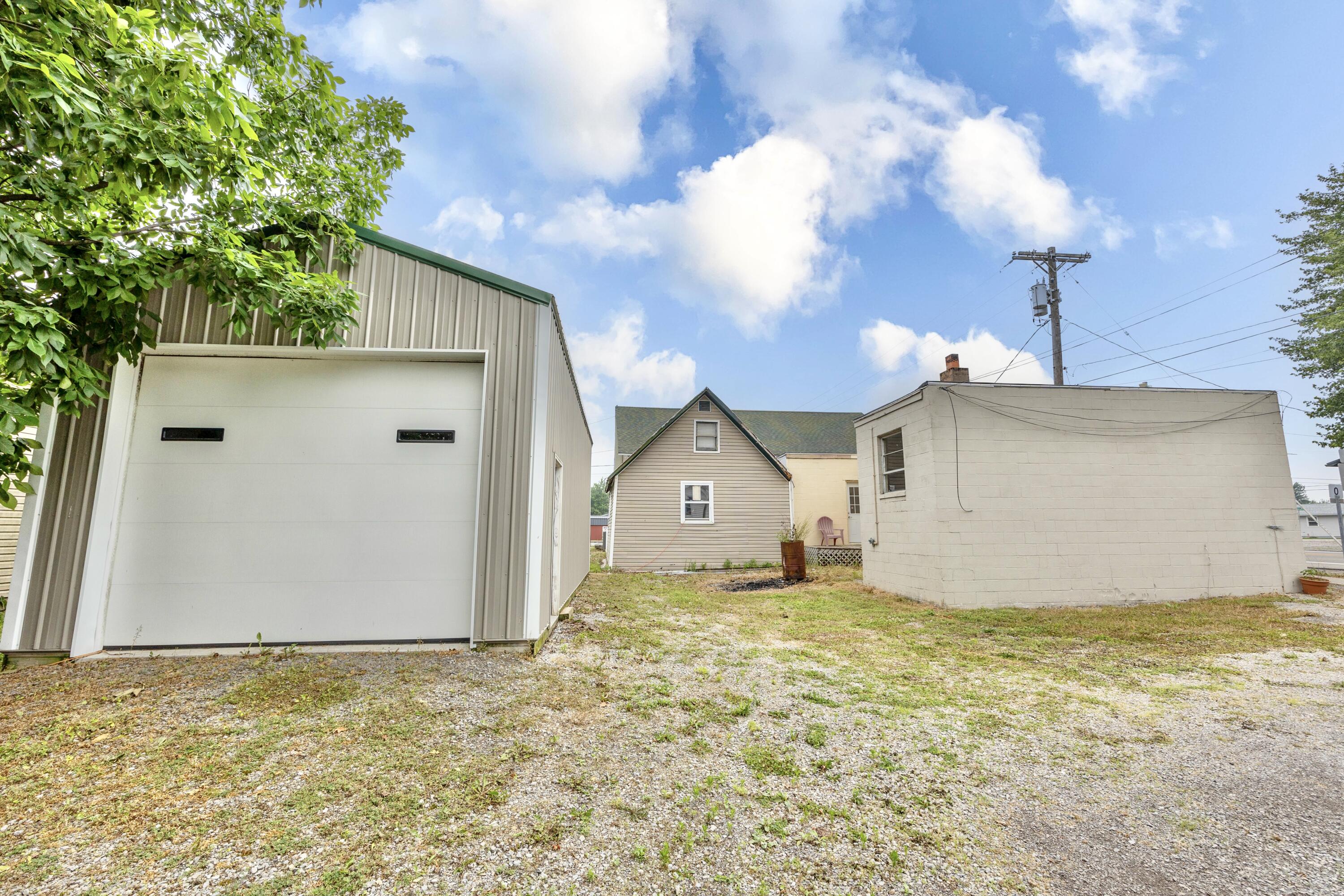 100 Main Street, New Hampshire, Ohio 45870