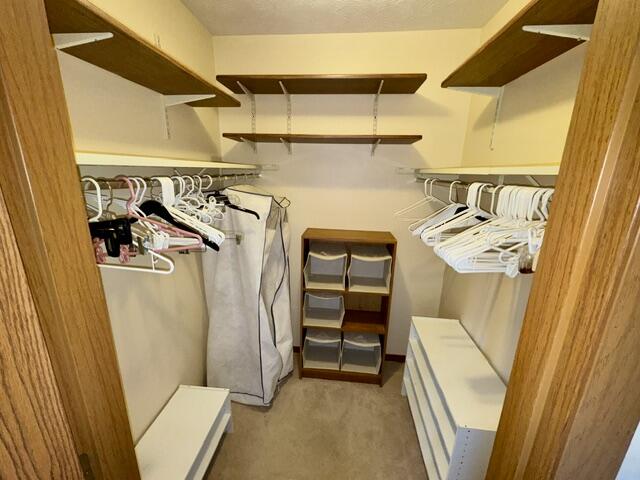 1013 Abington Place, Springfield, Ohio 45503