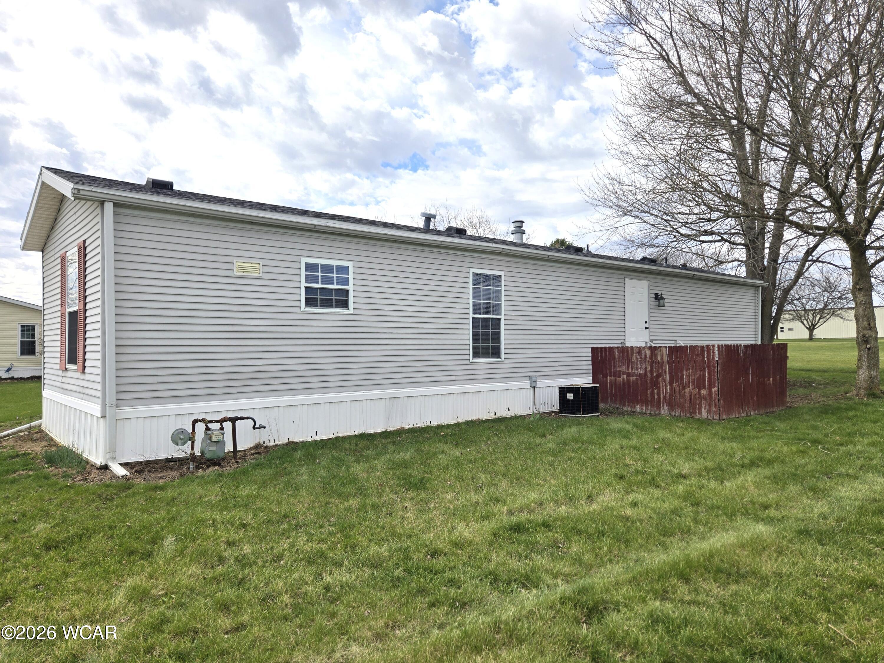 111 Matterhorn Drive, Bluffton, Ohio