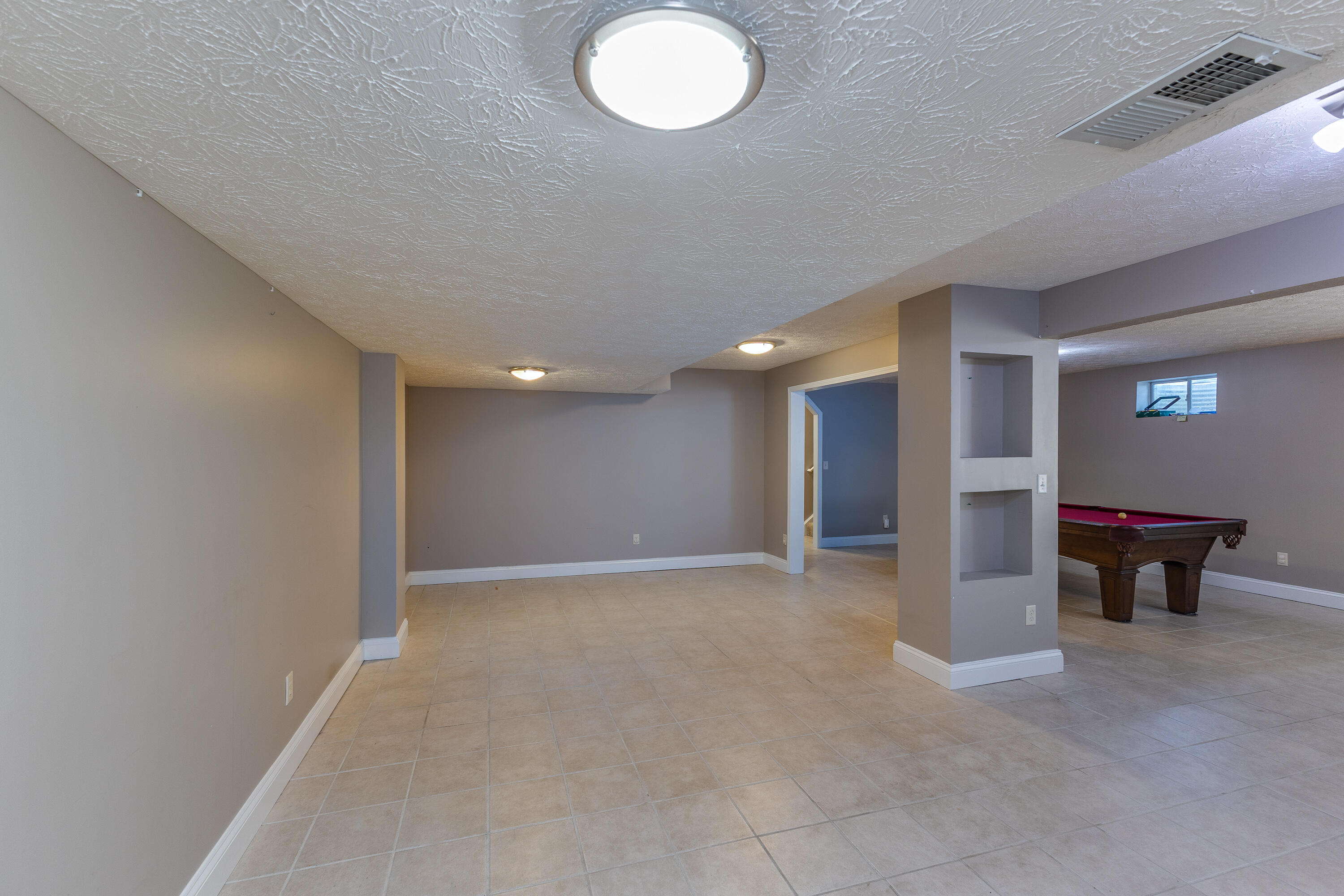 1181 Winchester Drive, Troy, Ohio 45373