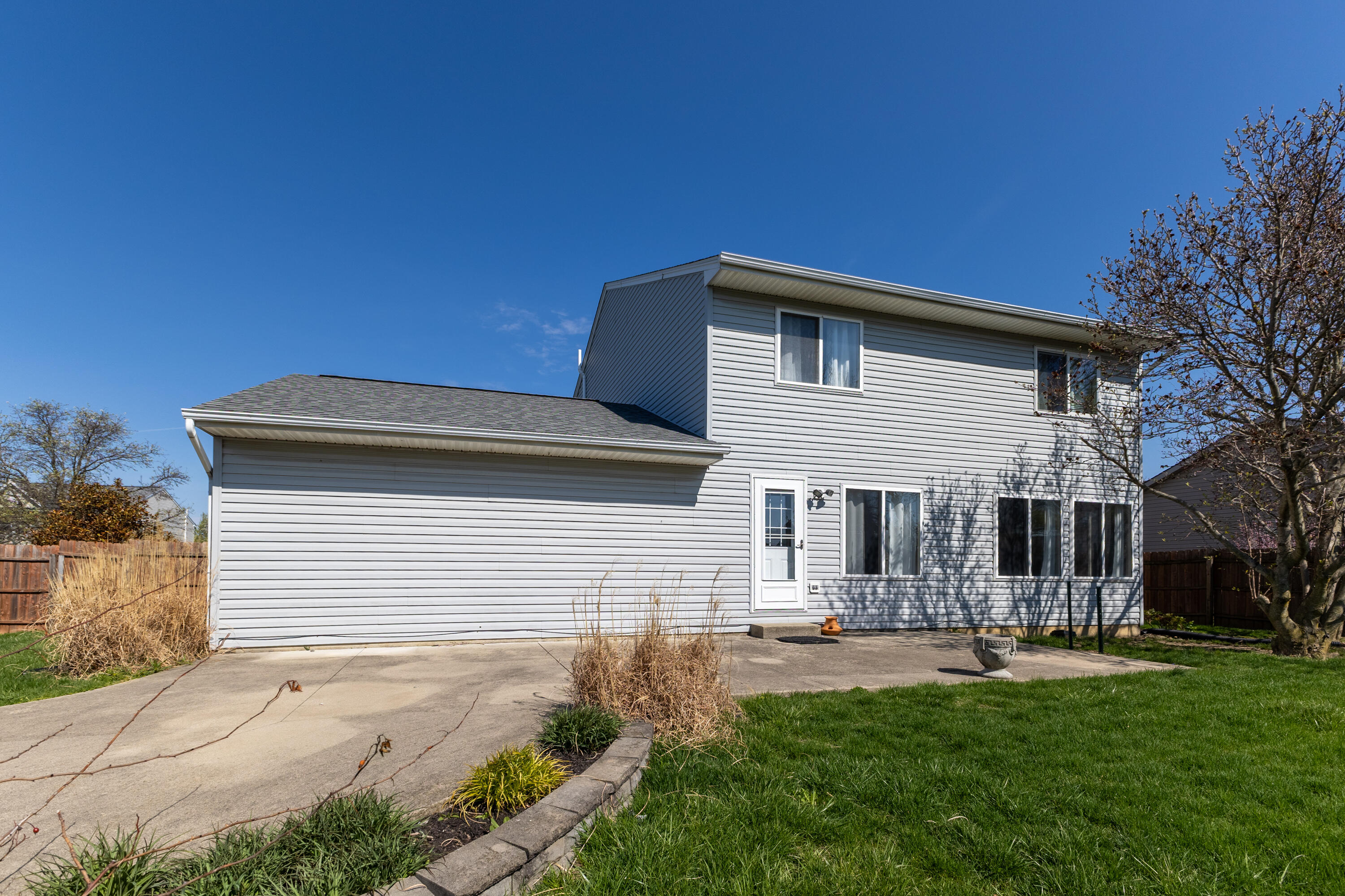 1181 Winchester Drive, Troy, Ohio 45373