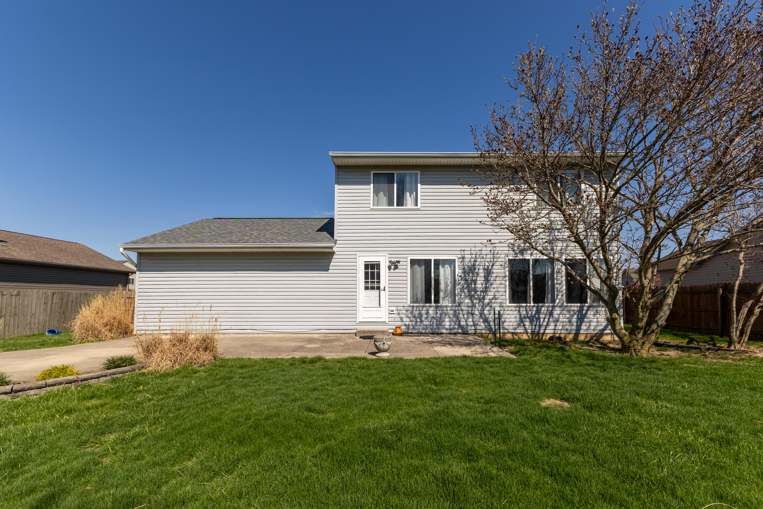 1181 Winchester Drive, Troy, Ohio 45373