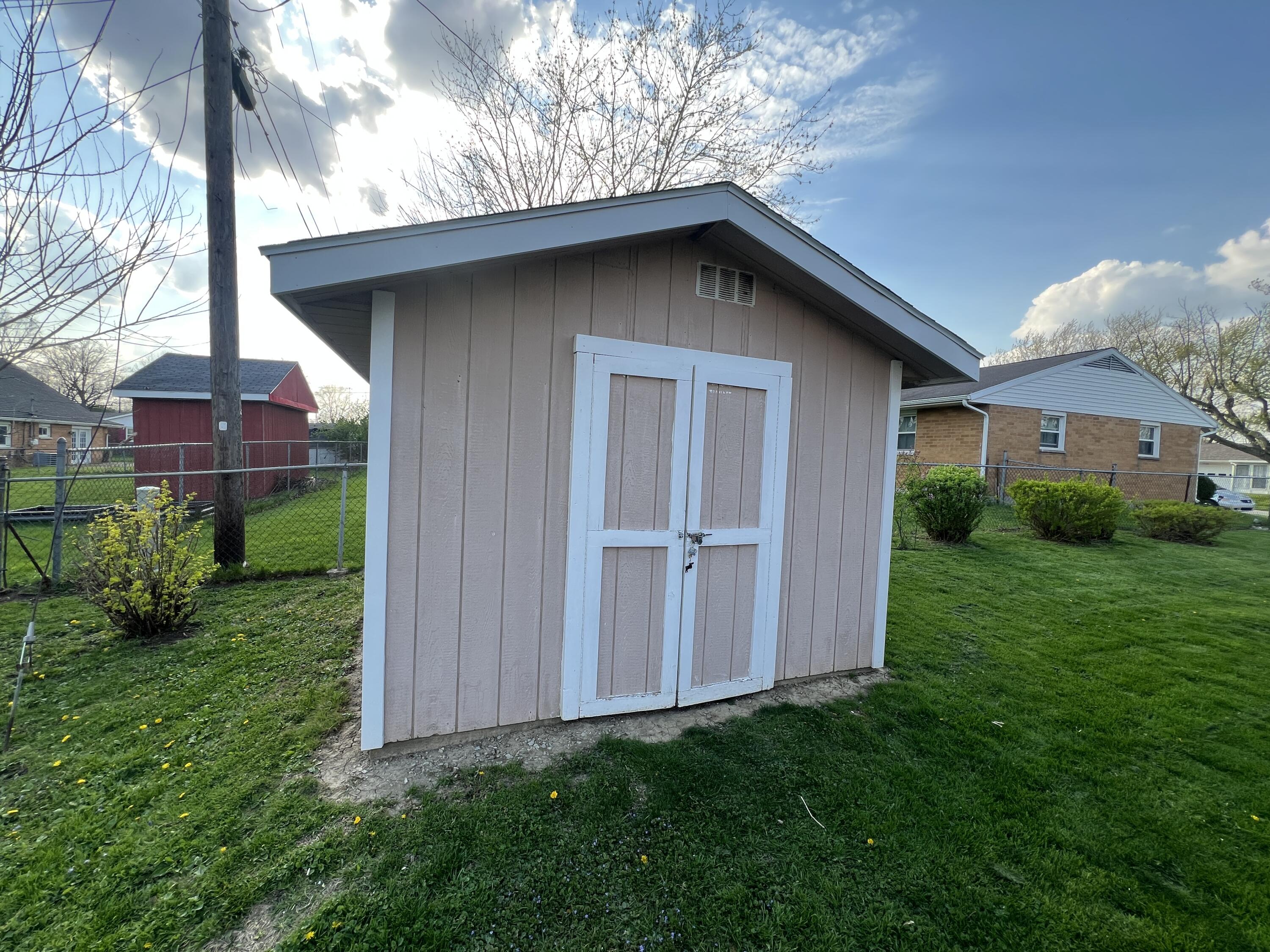 727 Sixth Avenue, Sidney, Ohio 45365