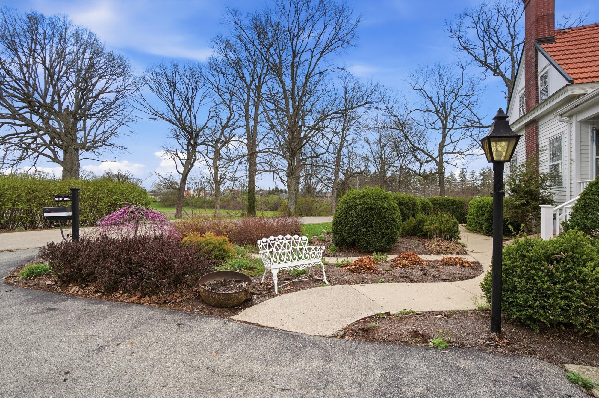 407 Dayton Lakeview Road, New Carlisle, Ohio 45344