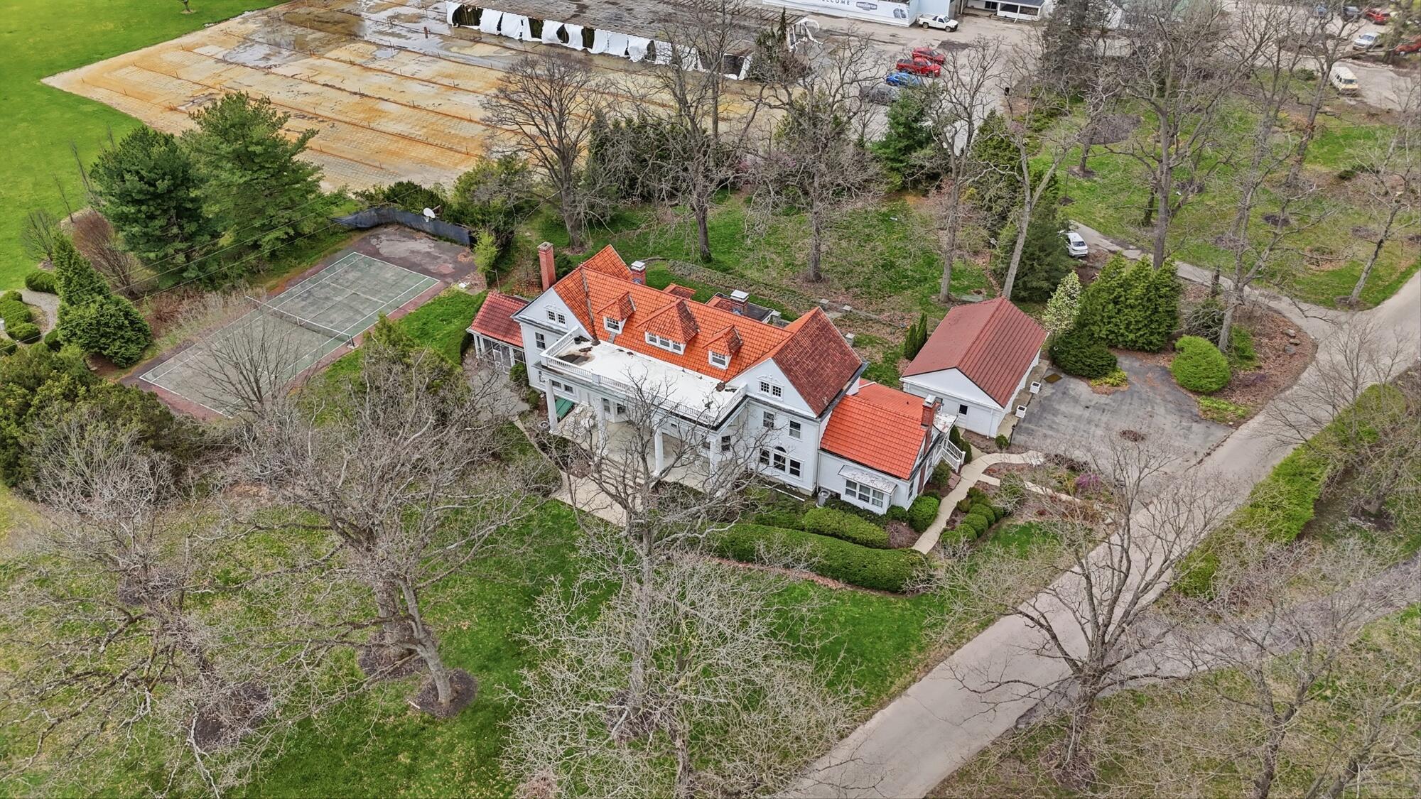 407 Dayton Lakeview Road, New Carlisle, Ohio 45344