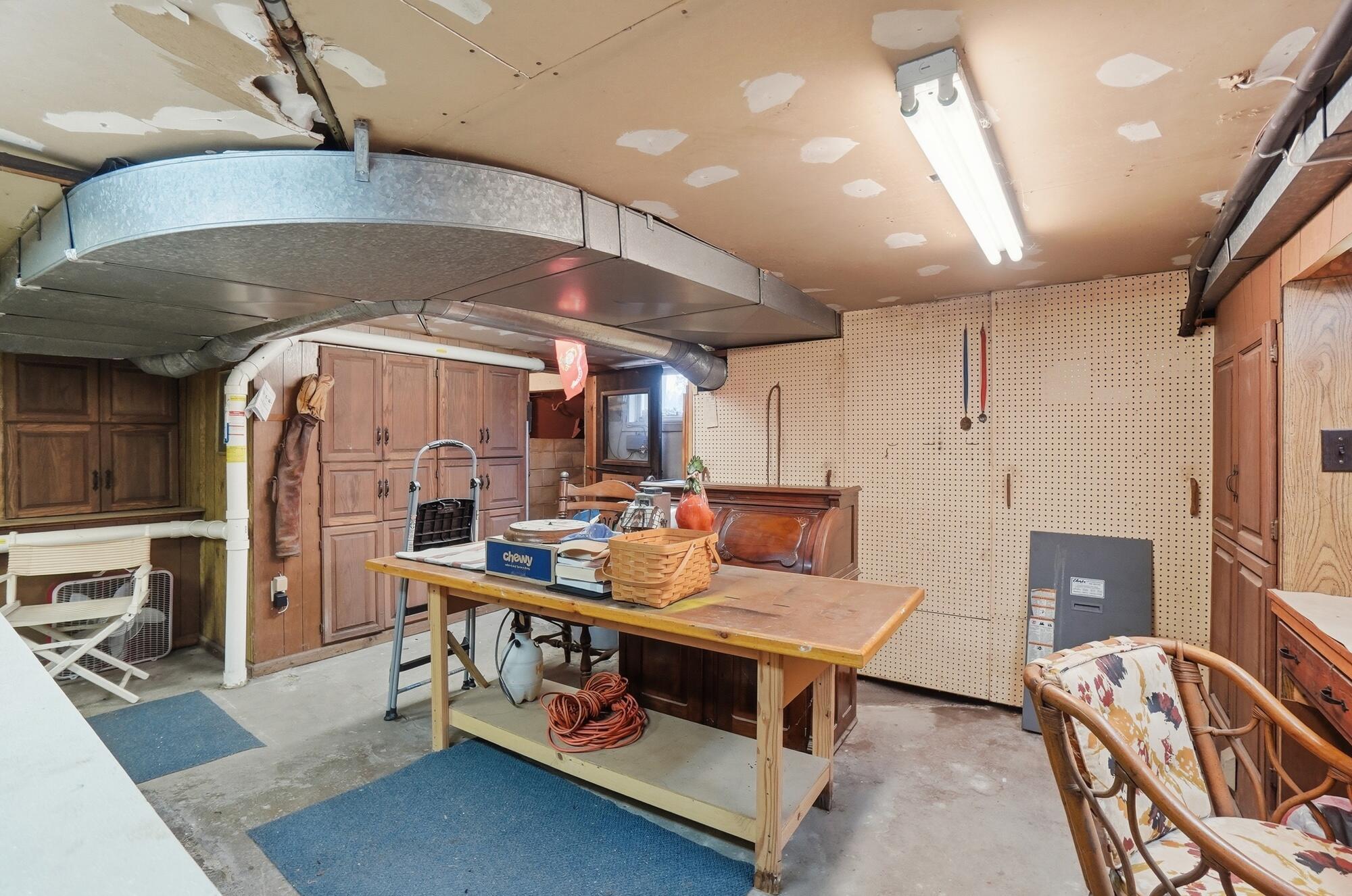 407 Dayton Lakeview Road, New Carlisle, Ohio 45344