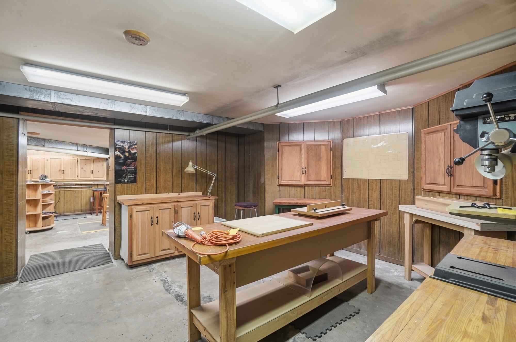 407 Dayton Lakeview Road, New Carlisle, Ohio 45344