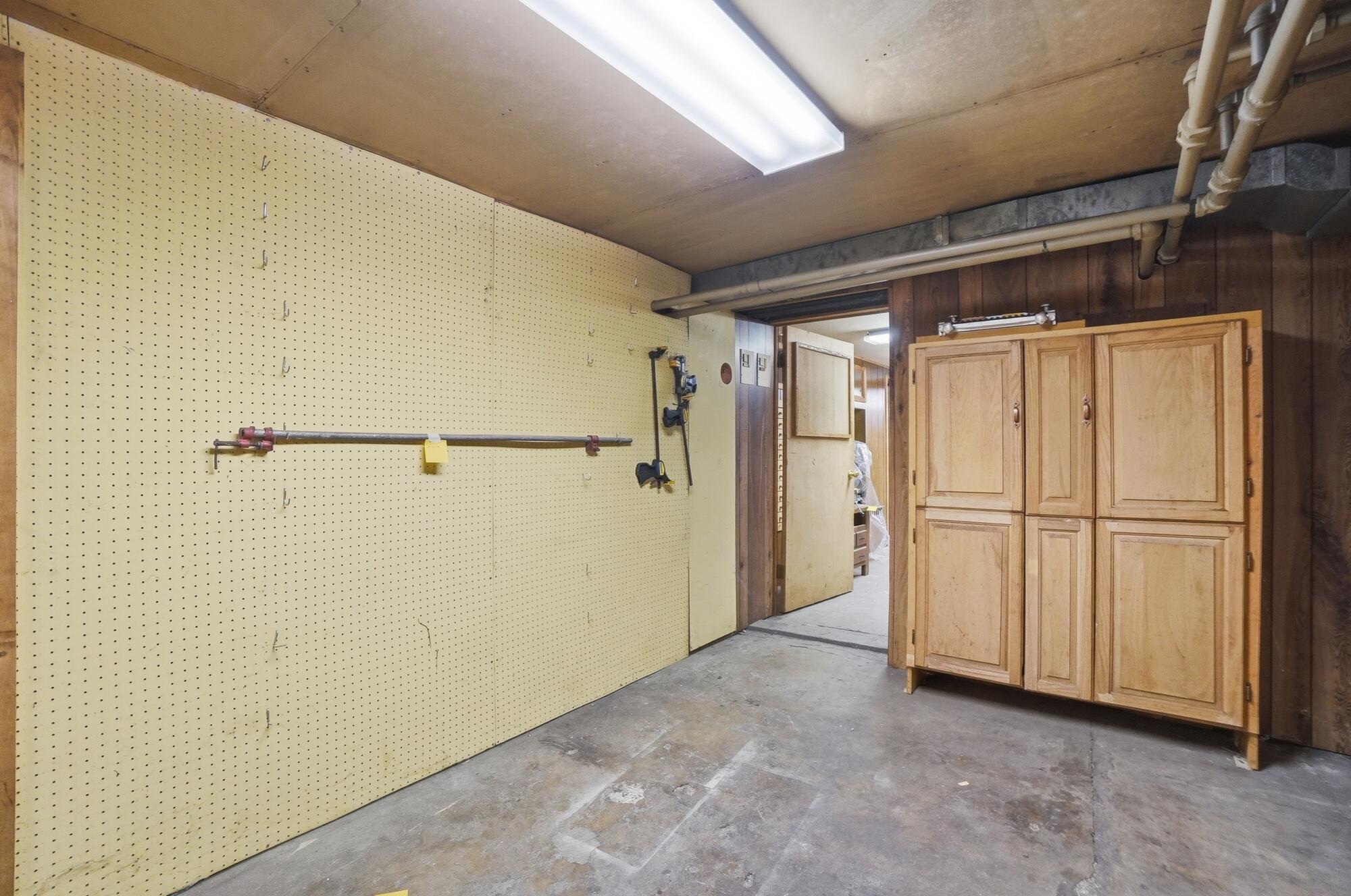 407 Dayton Lakeview Road, New Carlisle, Ohio 45344