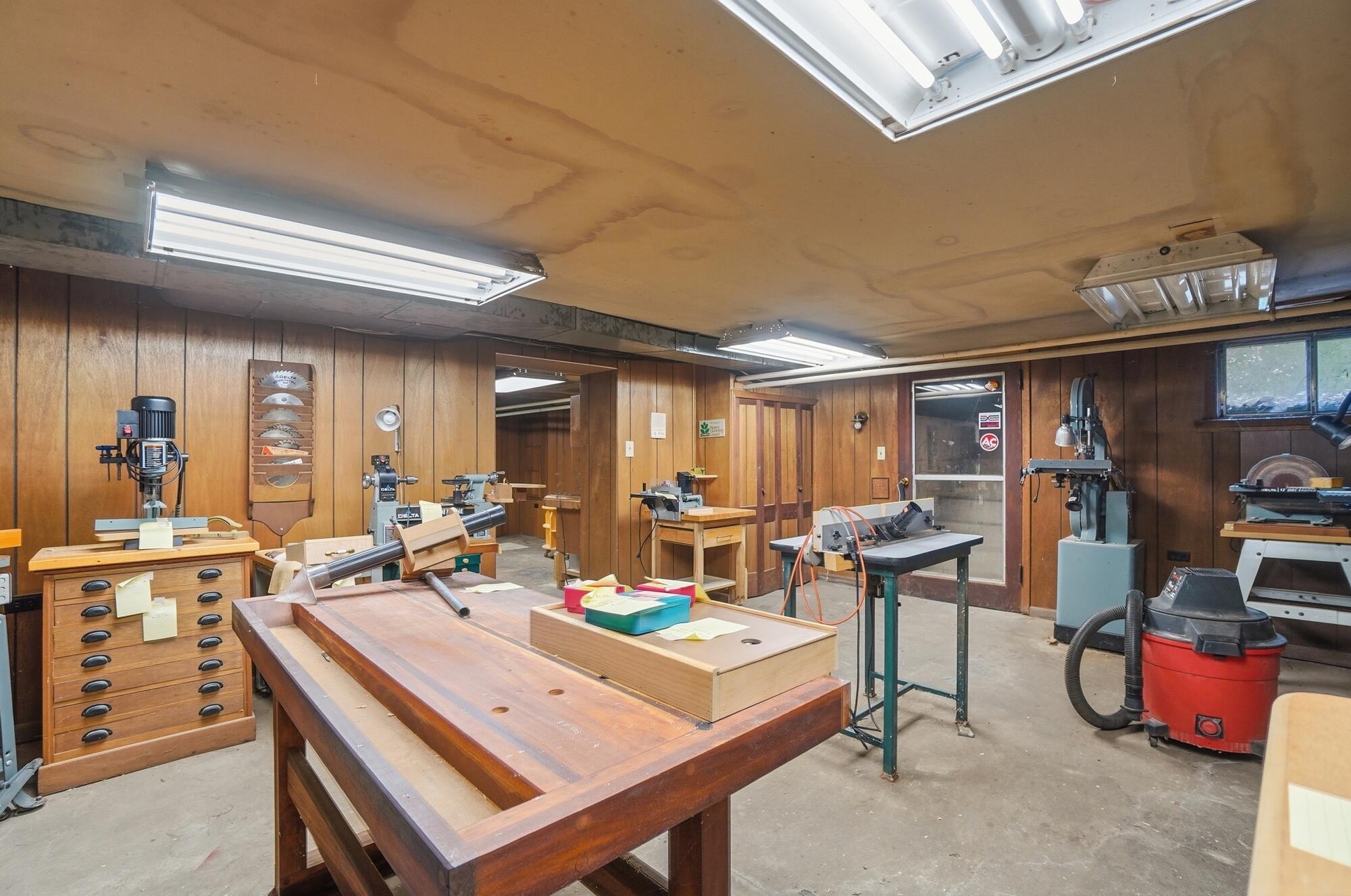 407 Dayton Lakeview Road, New Carlisle, Ohio 45344