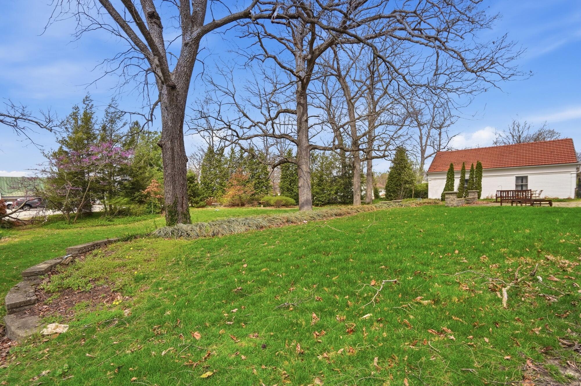 407 Dayton Lakeview Road, New Carlisle, Ohio 45344