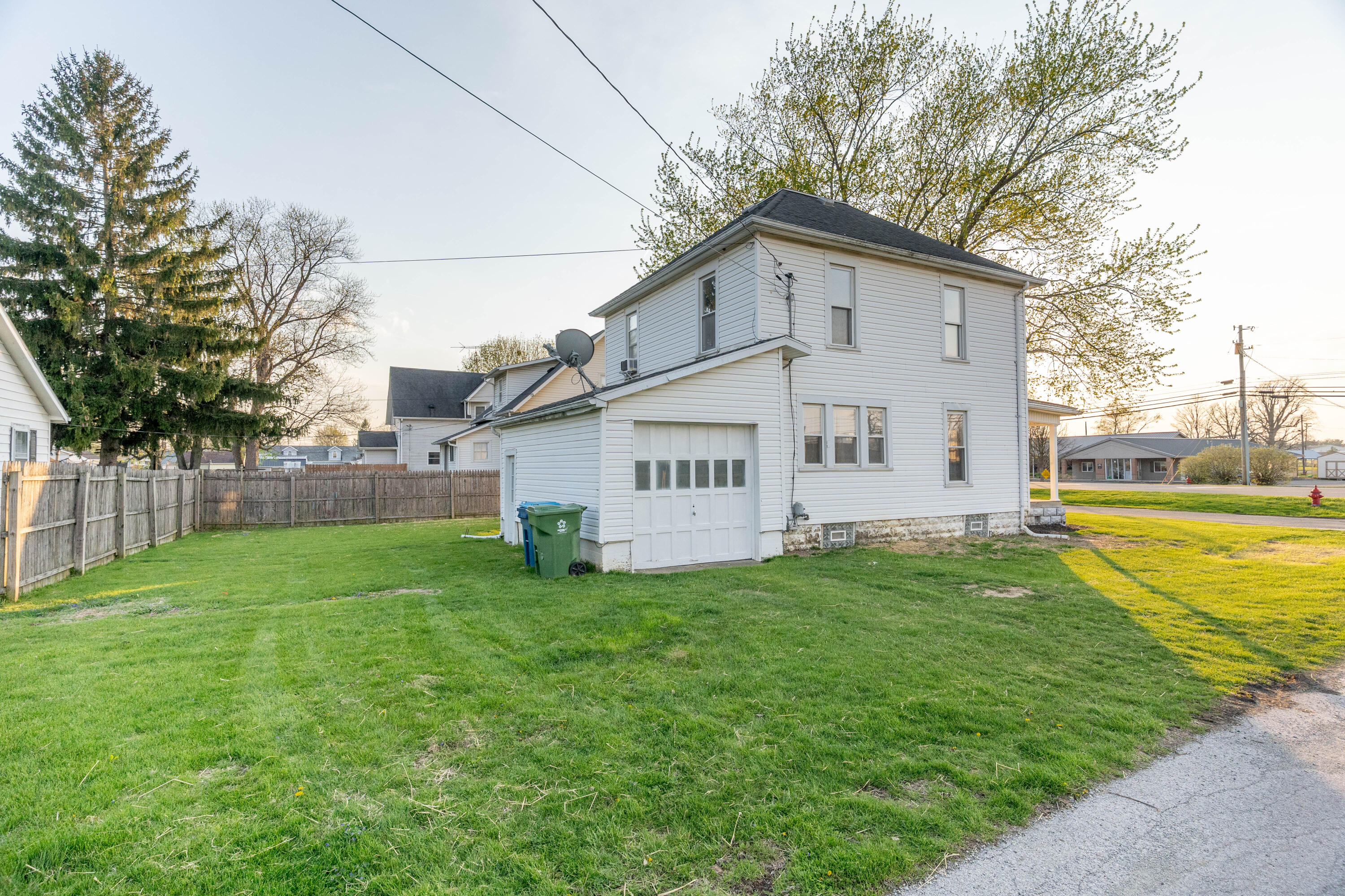 801 Fair Road, Sidney, Ohio 45365