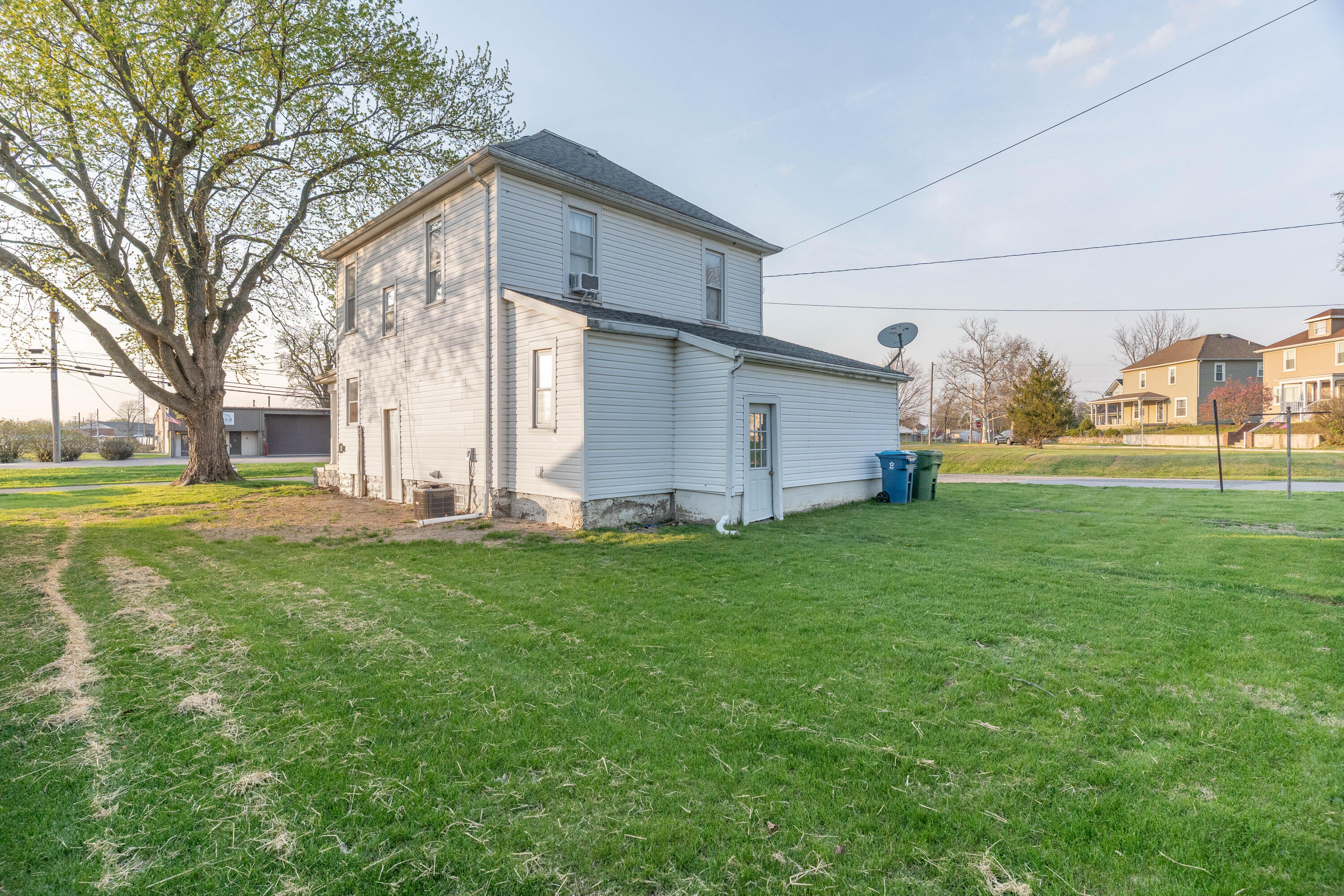 801 Fair Road, Sidney, Ohio 45365