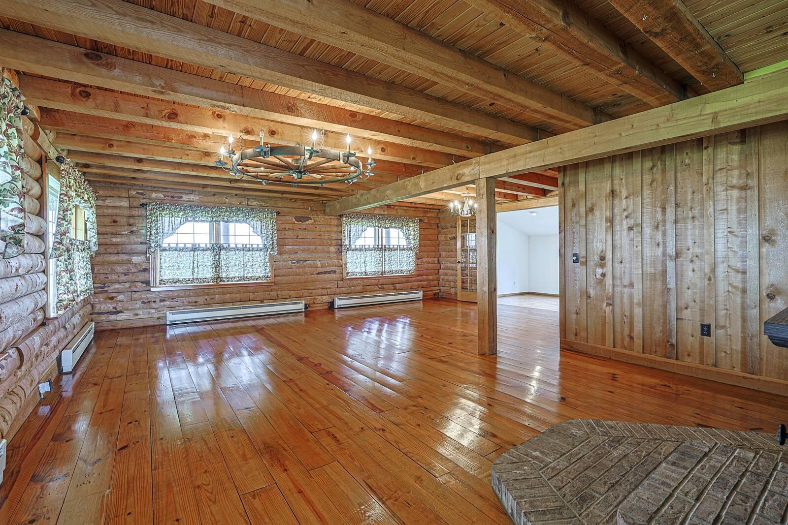 2025 Forest Hill Road, Troy, Ohio 45373