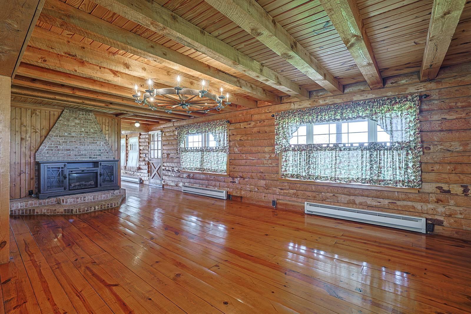 2025 Forest Hill Road, Troy, Ohio 45373