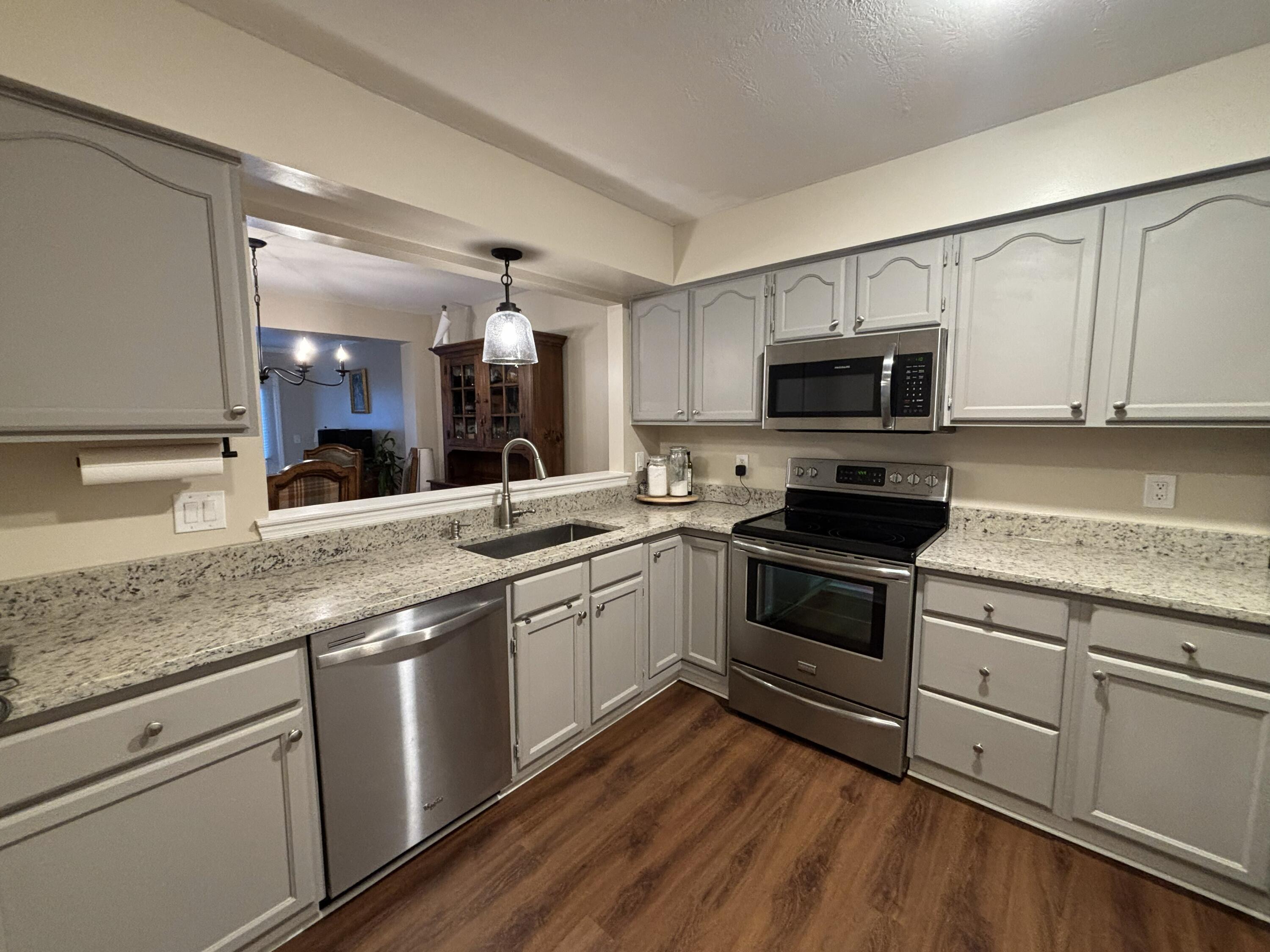 5067 Bristol Court, Loveland, Ohio 45140