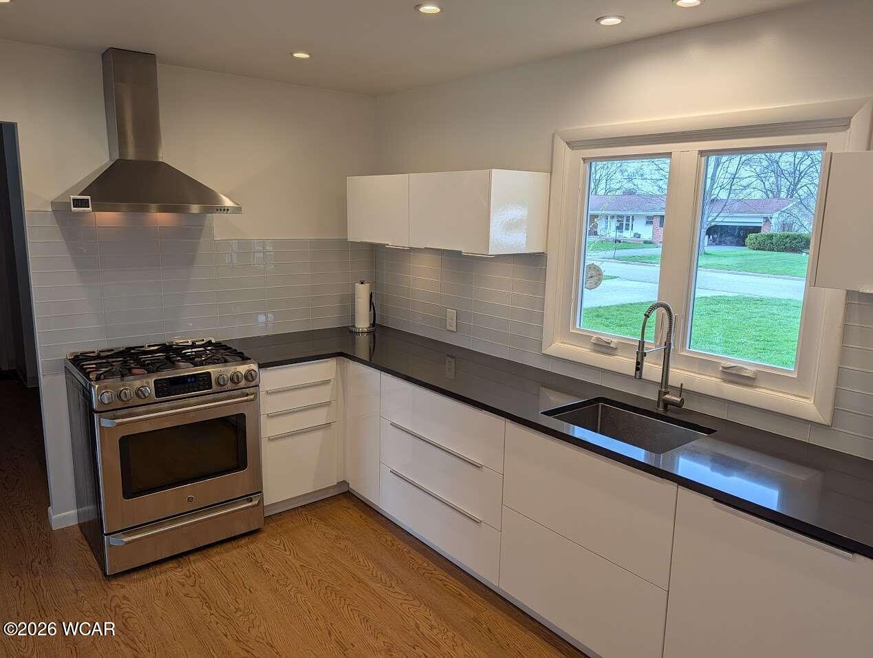 135 Sunset Drive, Bluffton, Ohio