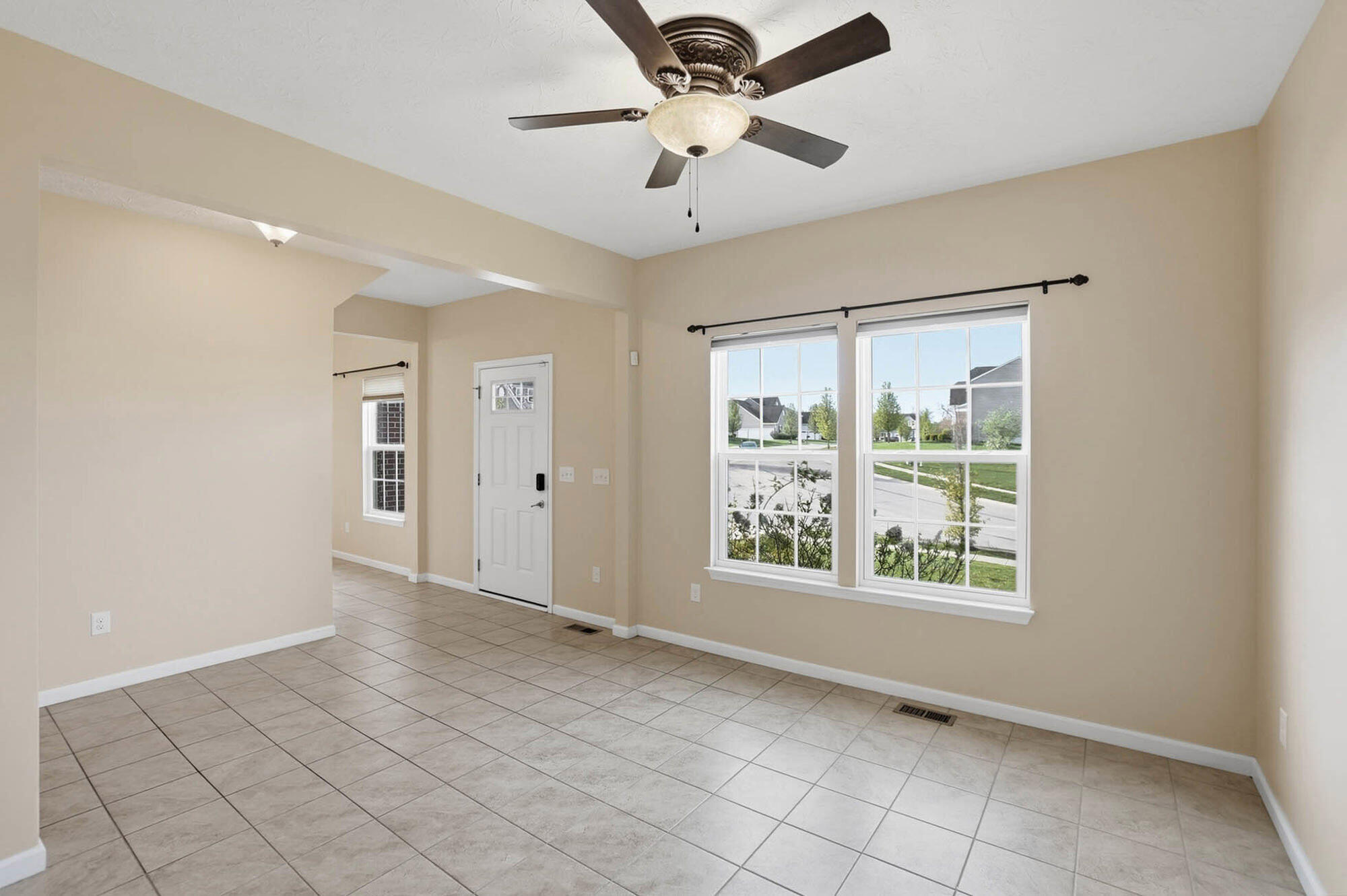 1818 Spring Meadows Drive, Xenia, Ohio 45385