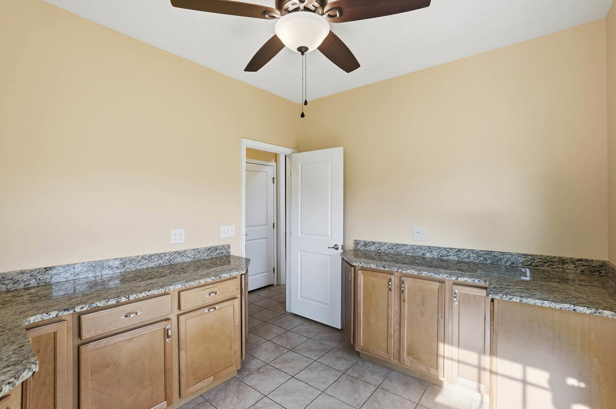 1818 Spring Meadows Drive, Xenia, Ohio 45385