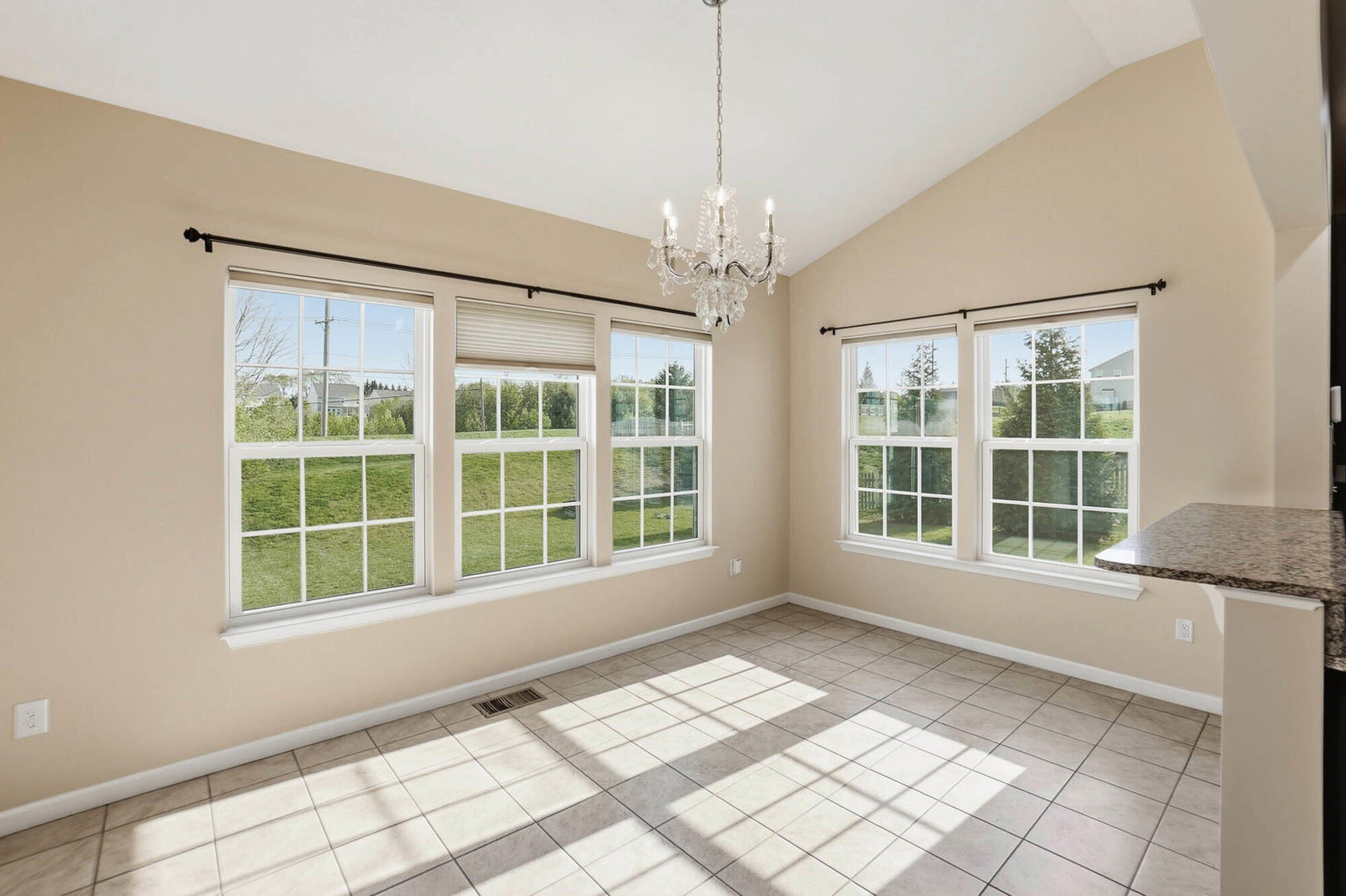 1818 Spring Meadows Drive, Xenia, Ohio 45385