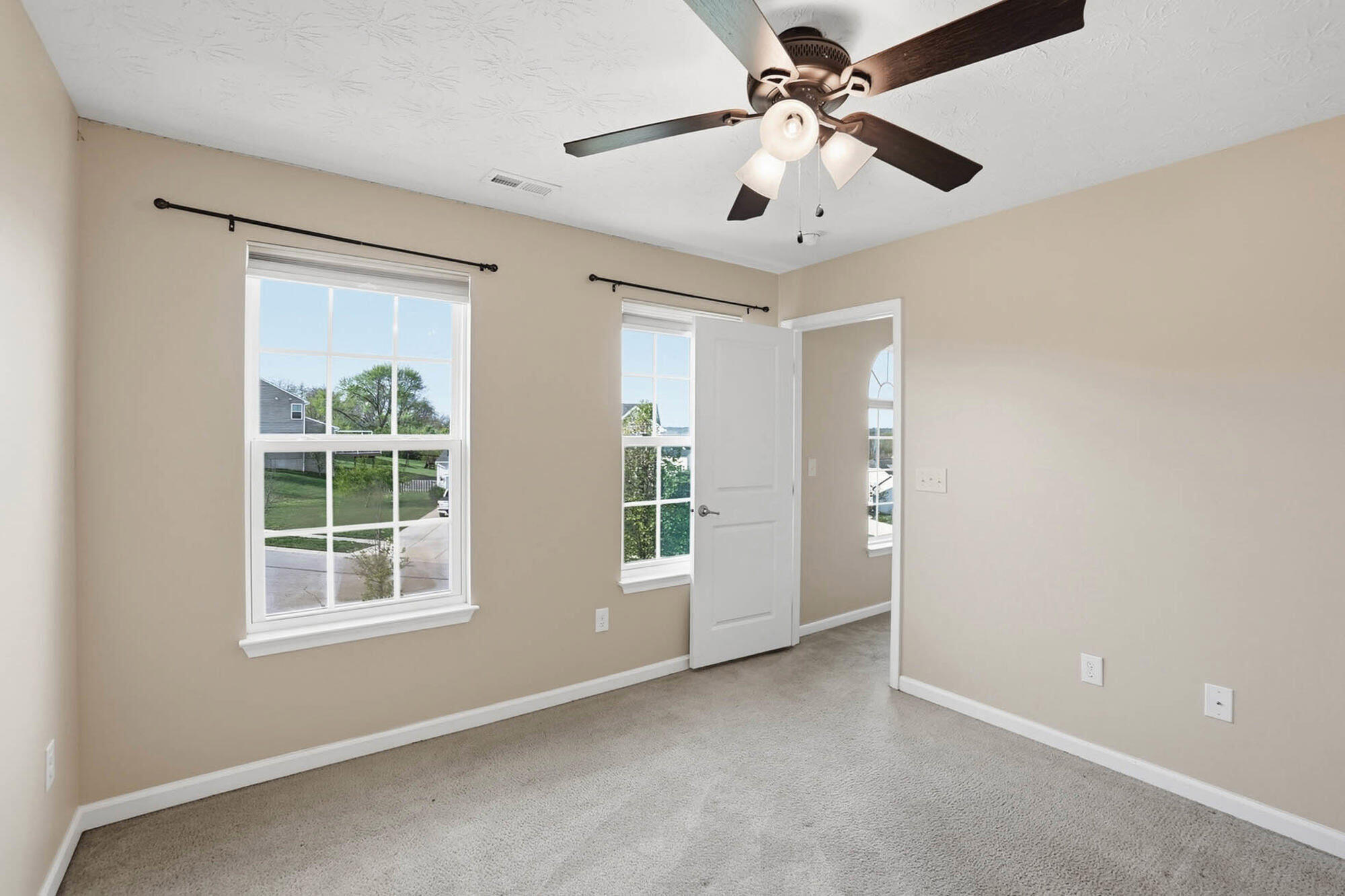 1818 Spring Meadows Drive, Xenia, Ohio 45385