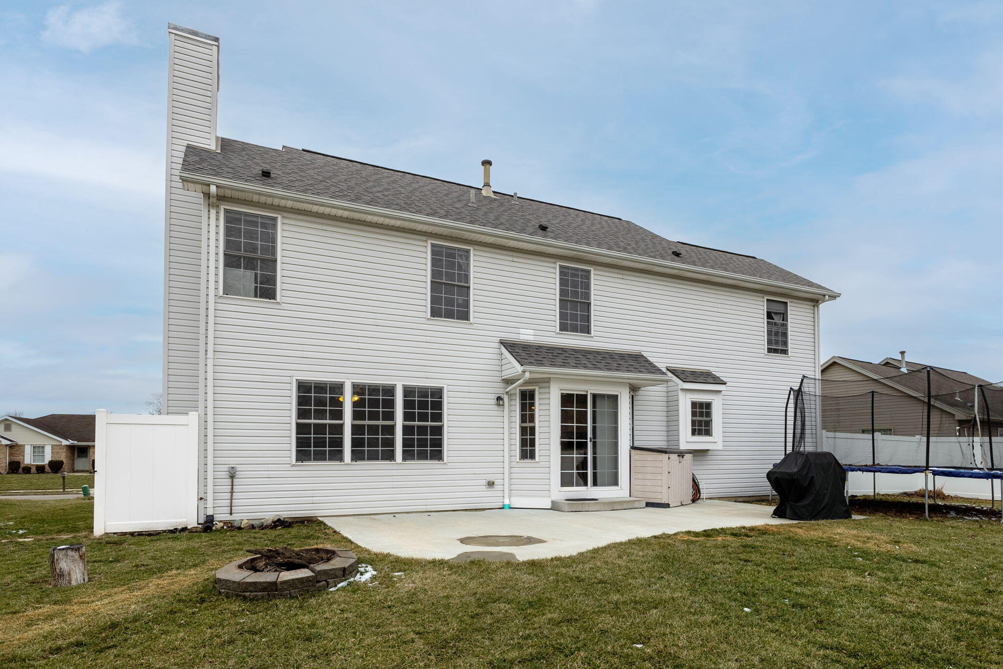 1345 Kenton Way, Troy, Ohio 45373