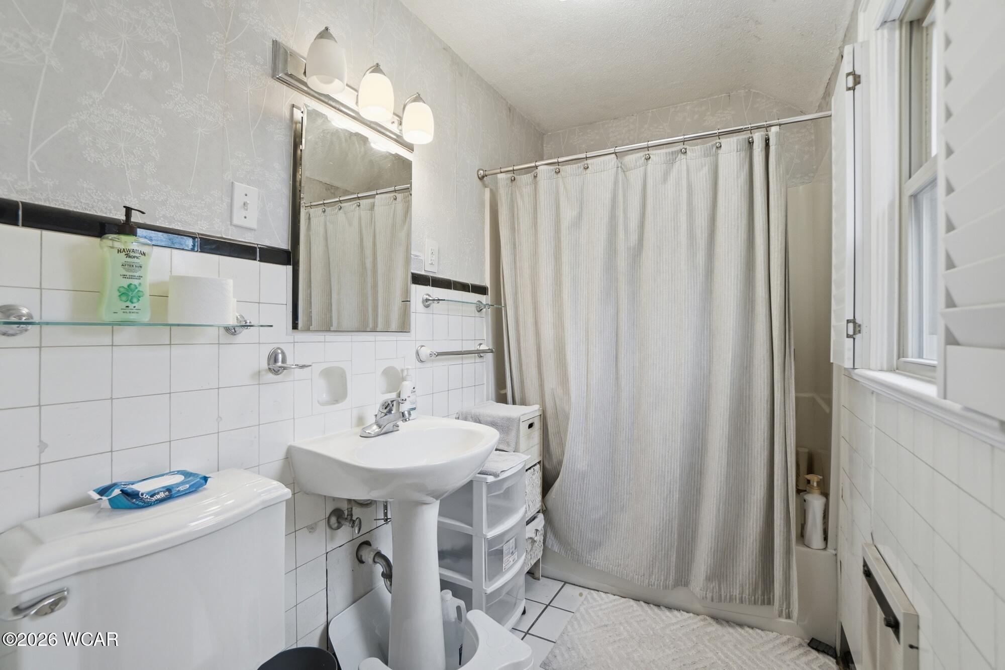 1700 Lowell Avenue, Lima, Ohio